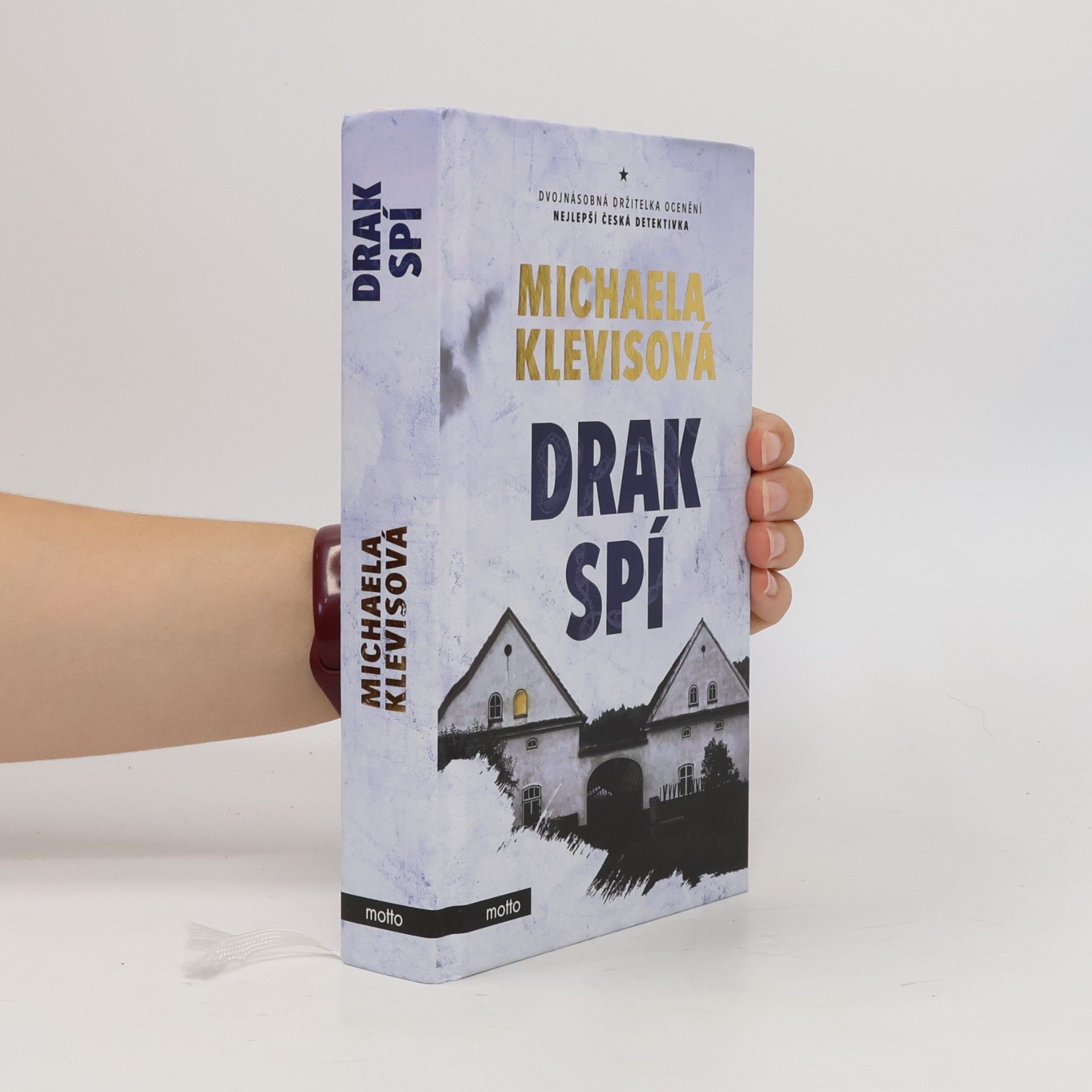 Michaela Klevisová Drak spí