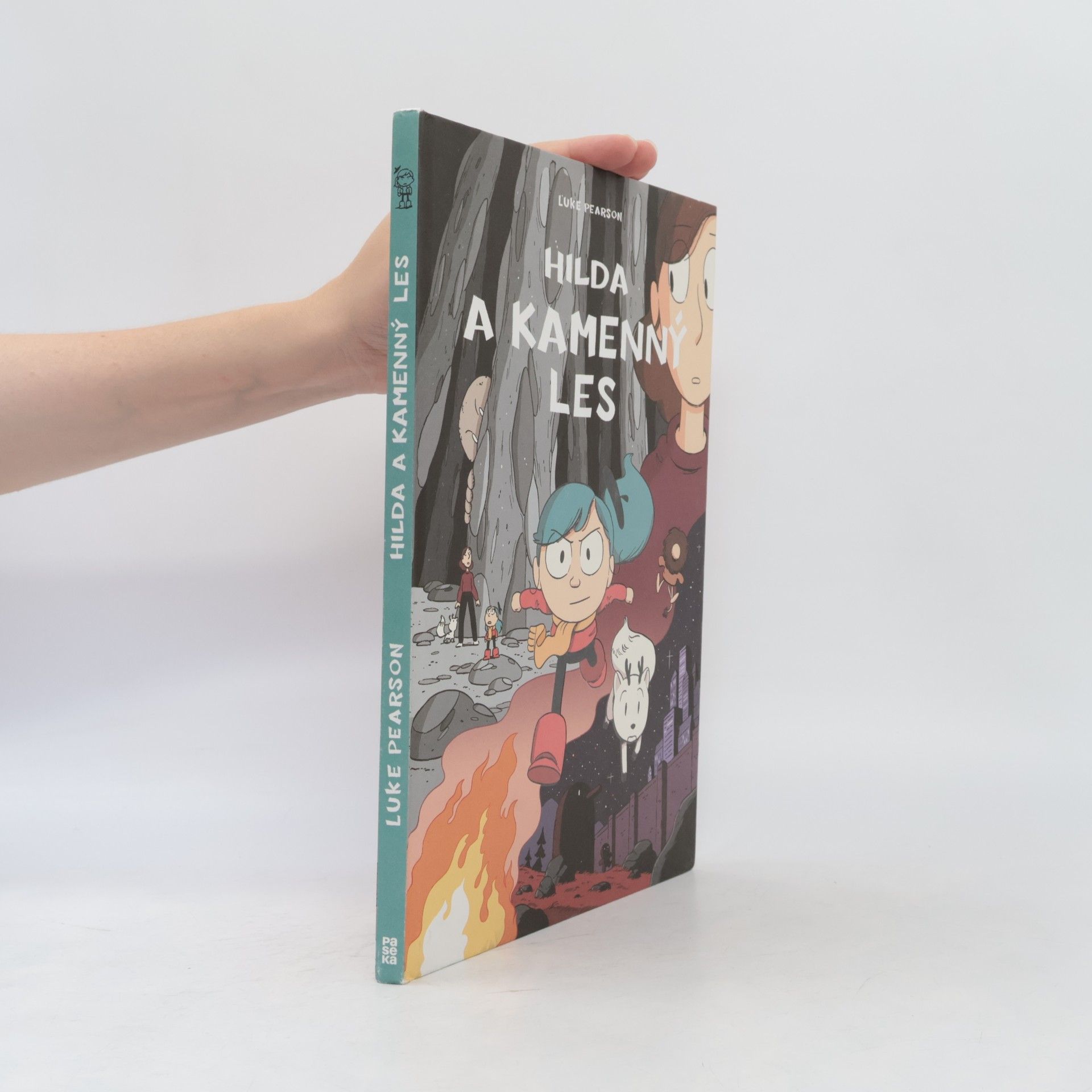Luke Pearson Hilda a kamenný les