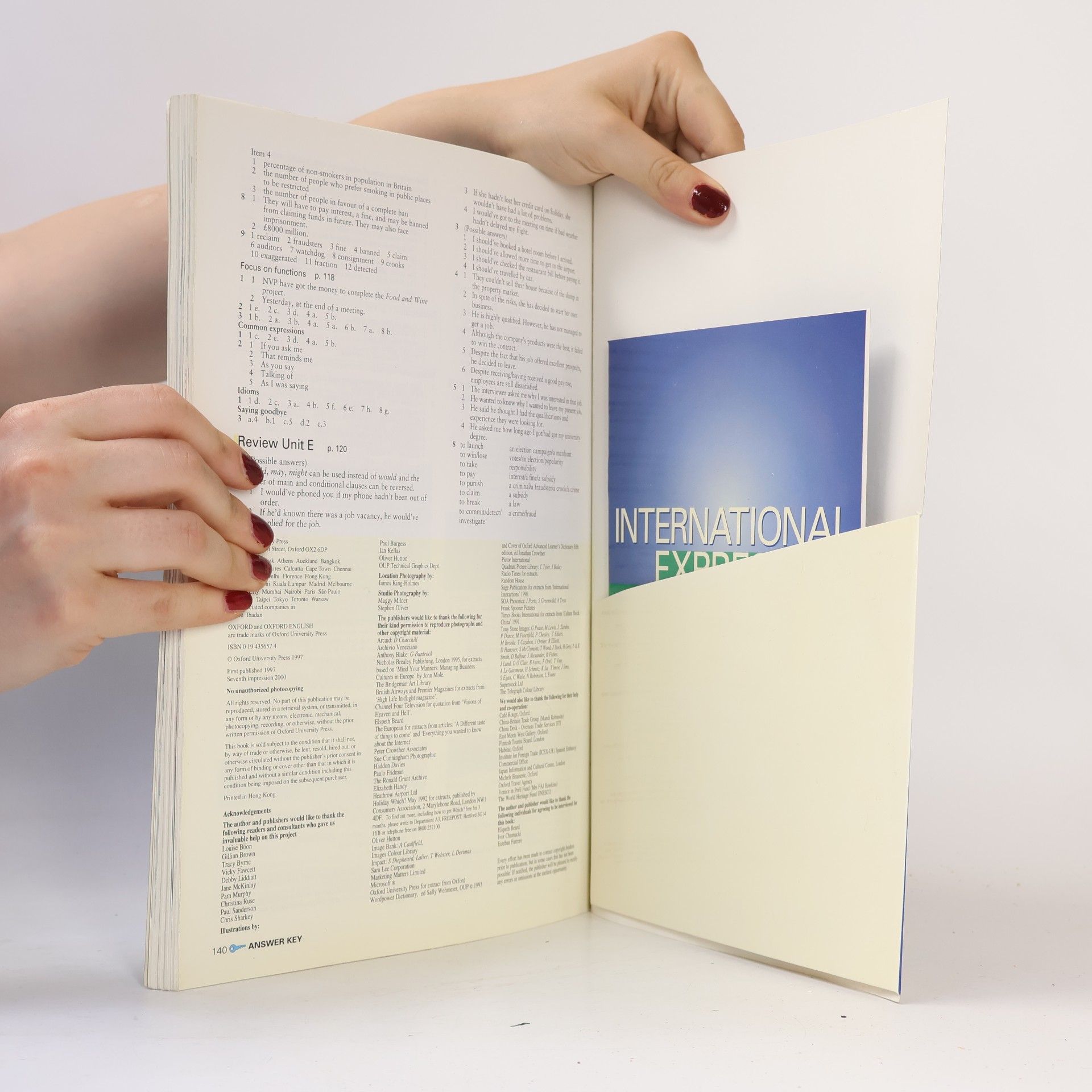 Liz Taylor International Express:Intermediate. Student's book