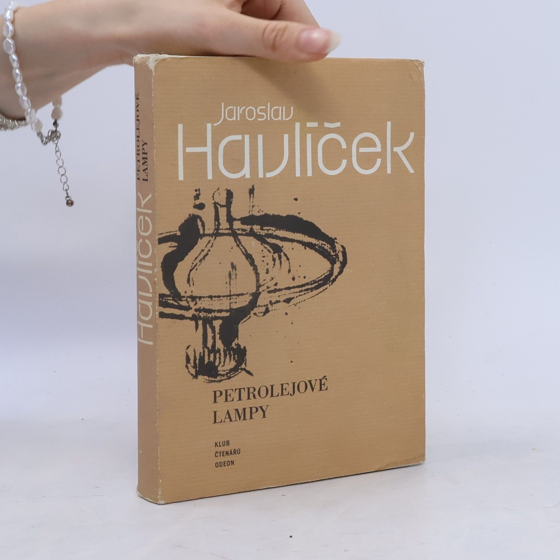 Jaroslav Havlíček Petrolejové lampy
