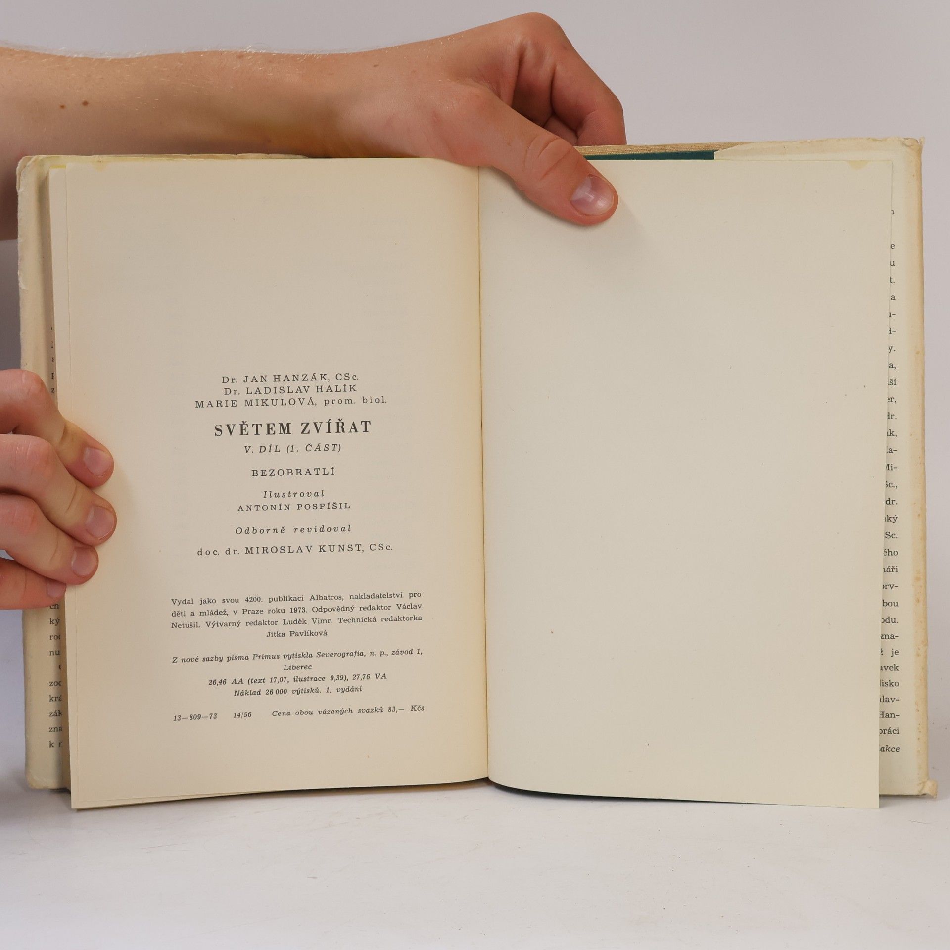 Various authors Světem zvířat V. (1.část)