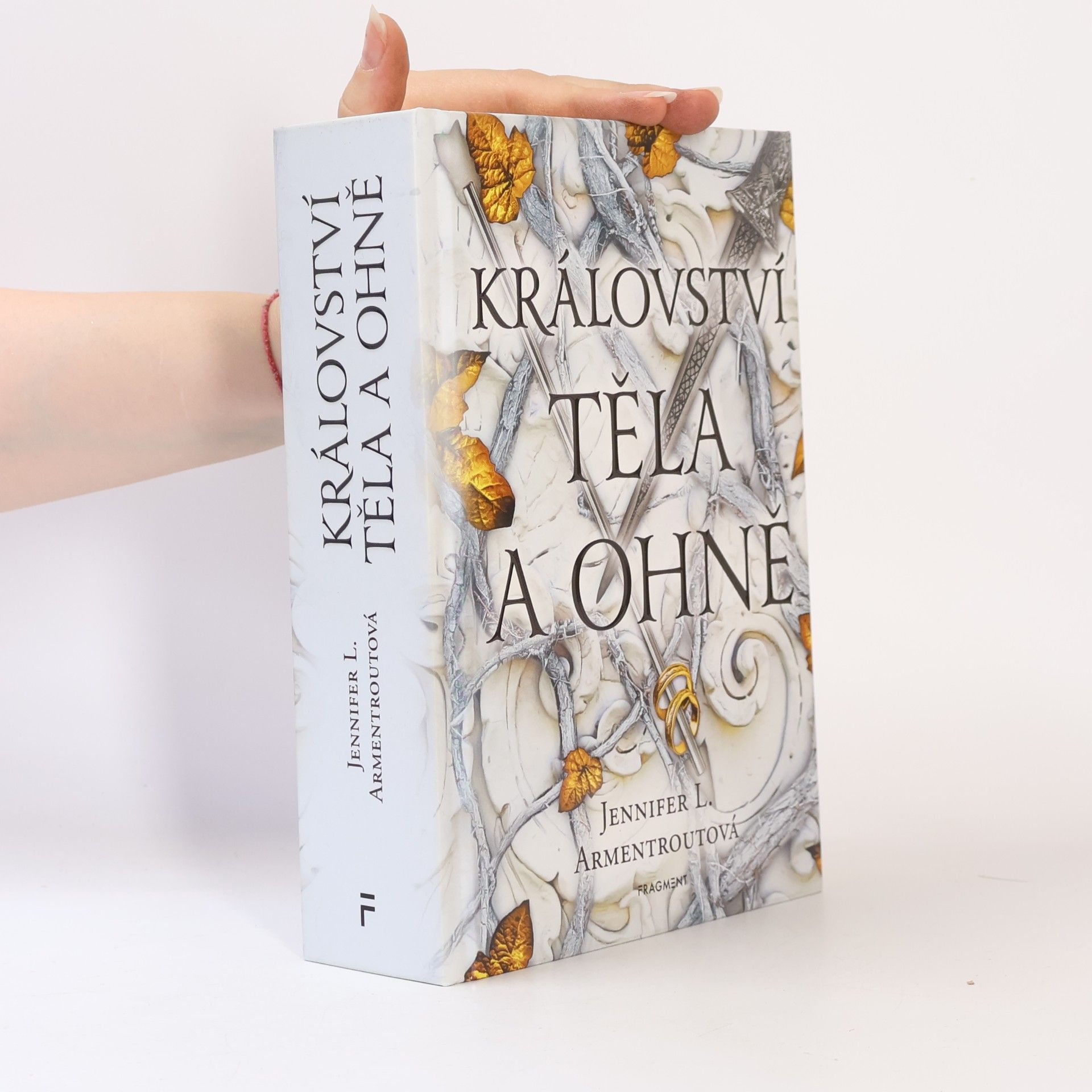 Jennifer Armentrout Království těla a ohně