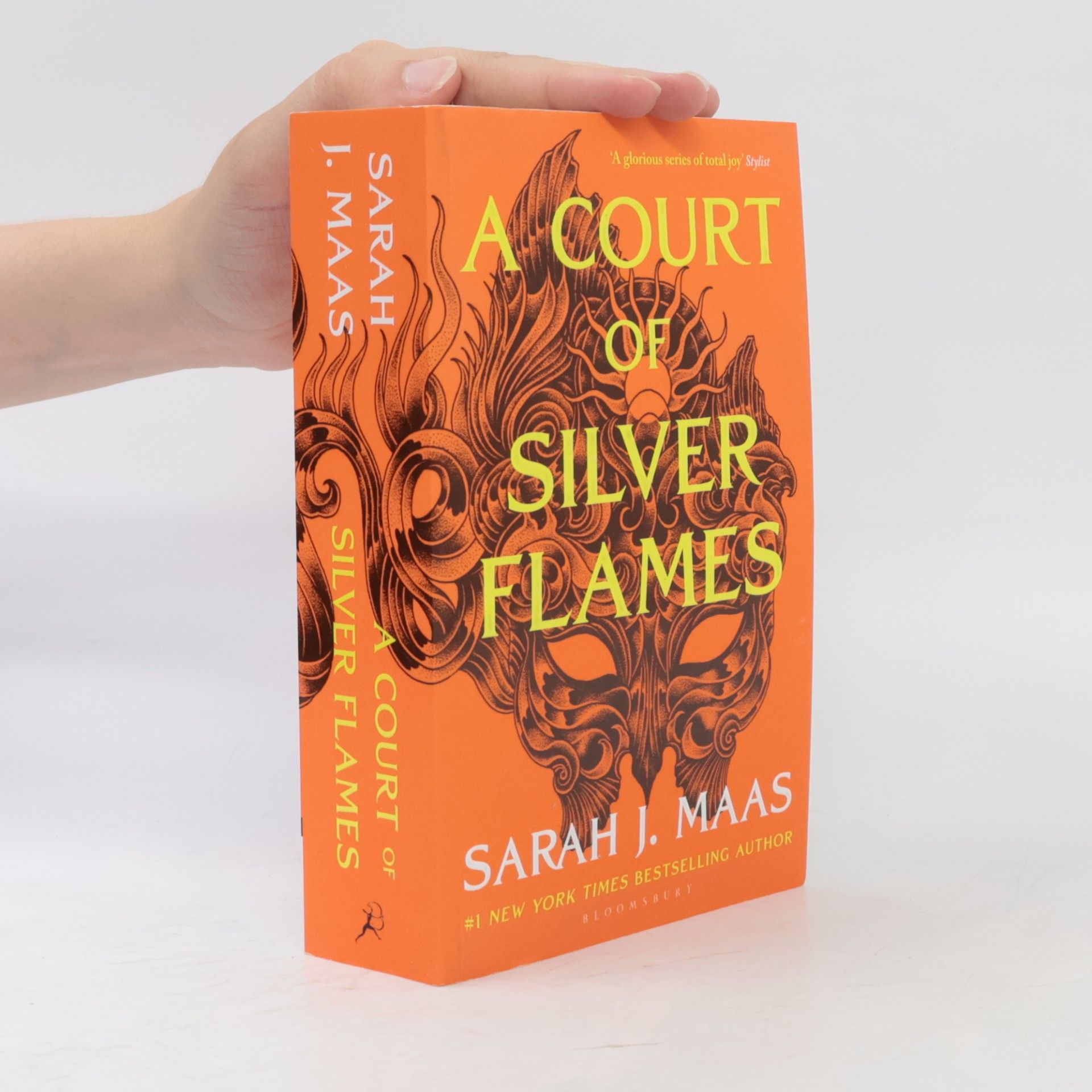 Sarah J. Maas A Court of Silver Flames