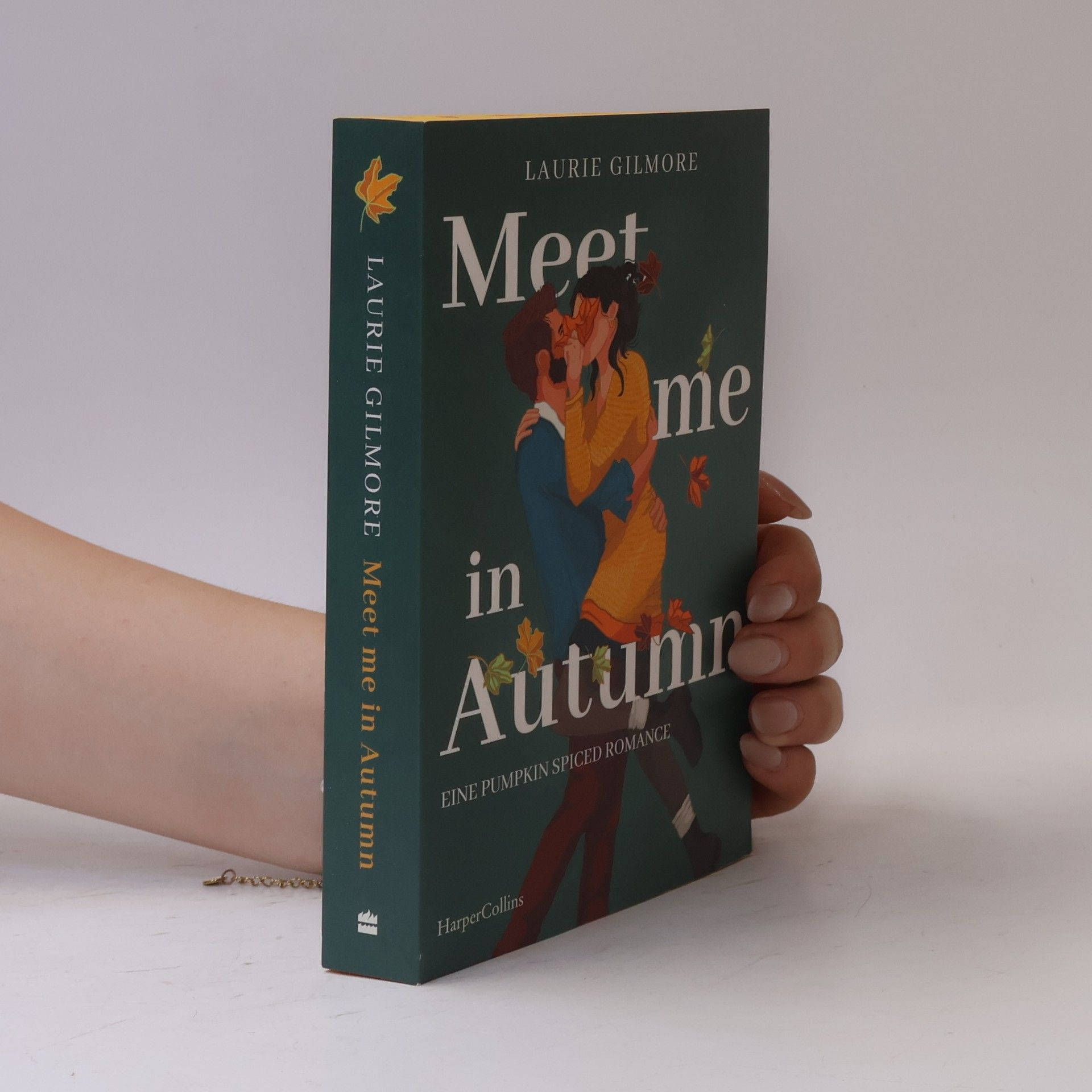 Laurie Gilmore Meet Me in Autumn