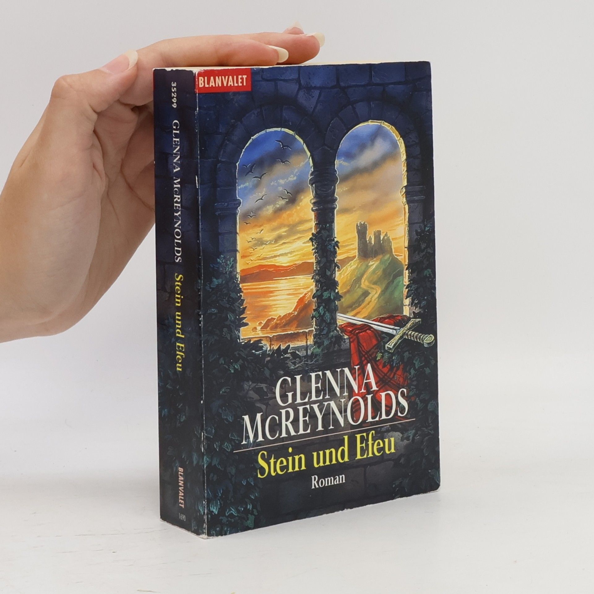 Glenna McReynolds Stein und Efeu