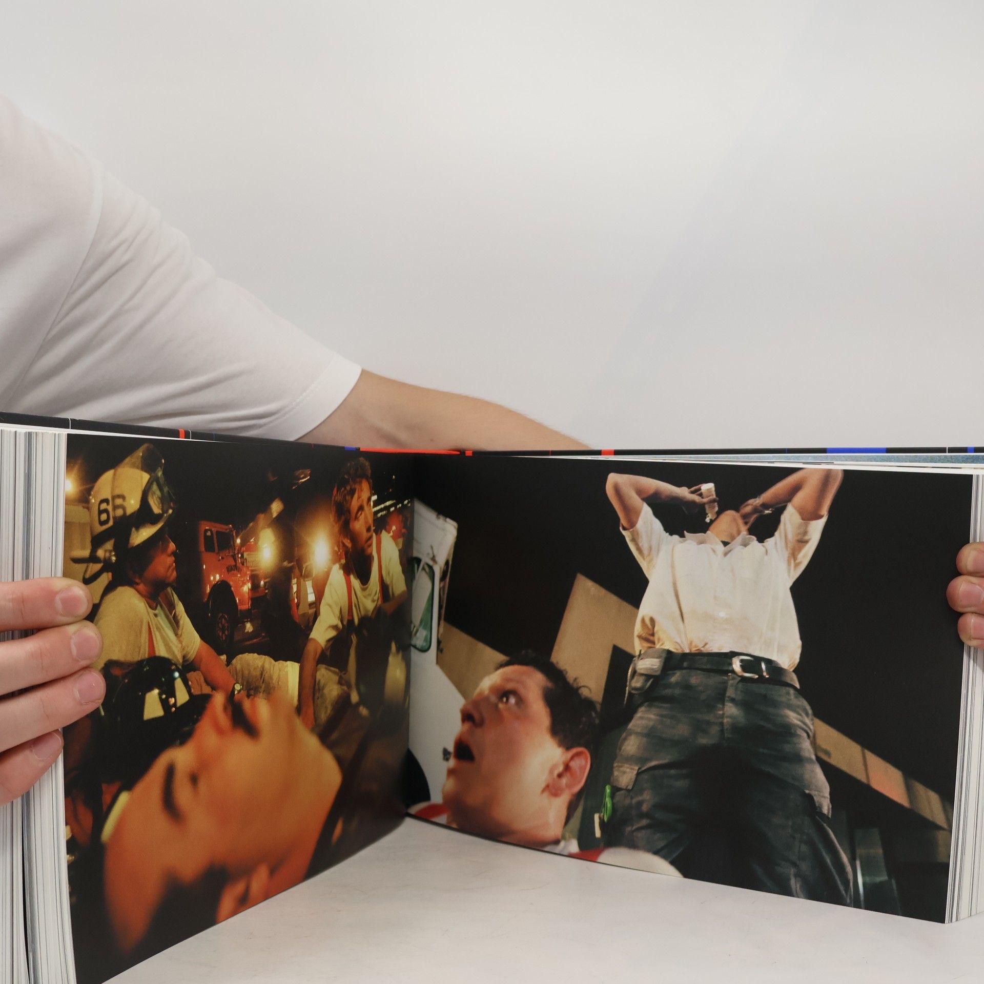 Alice Rose George Here Is New York. A Democracy of Photographs