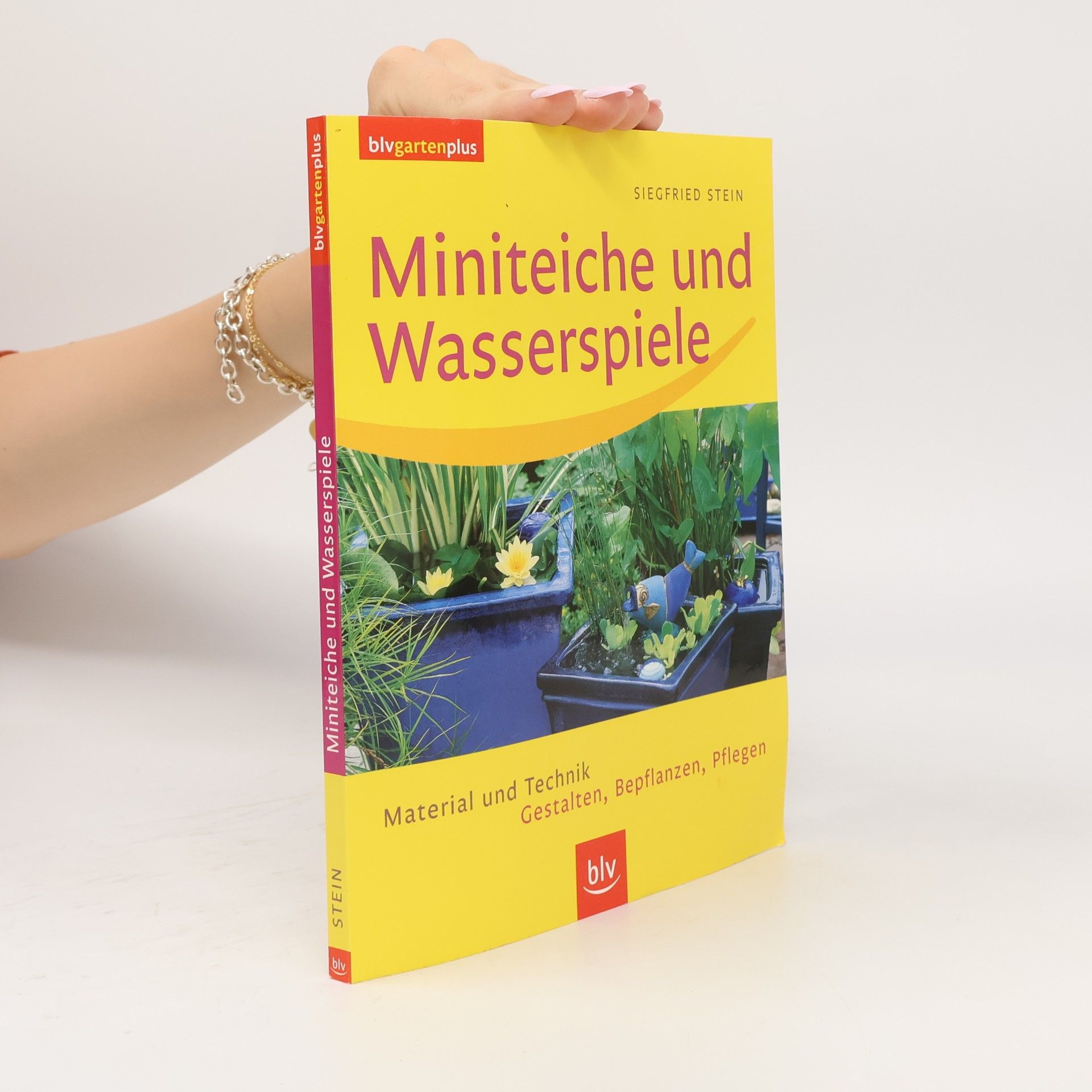 Miniteiche und Wasserspiele