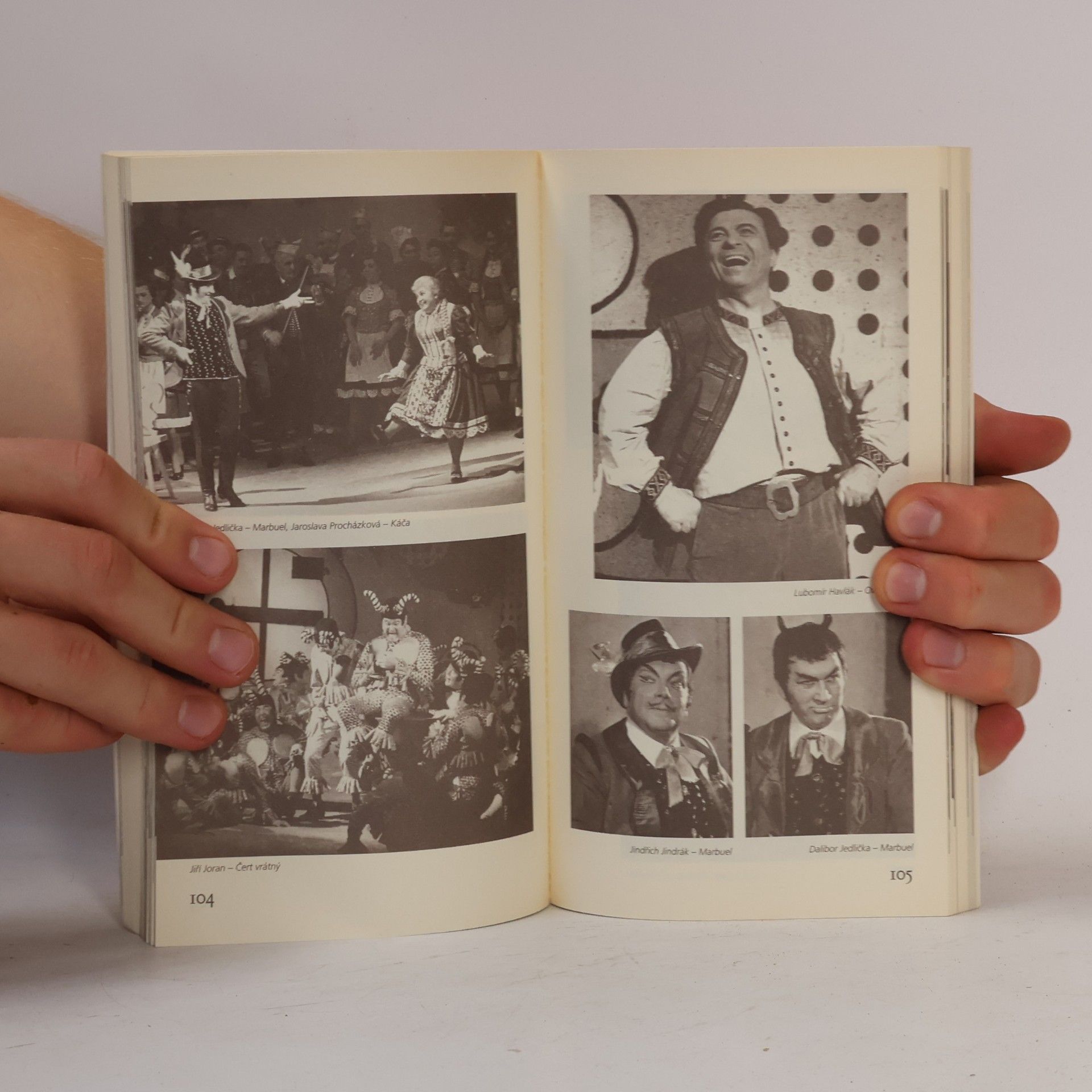 Antonín Dvořák Čert a Káča : opera o třech jednáních z roku 1899 : sezona 2003