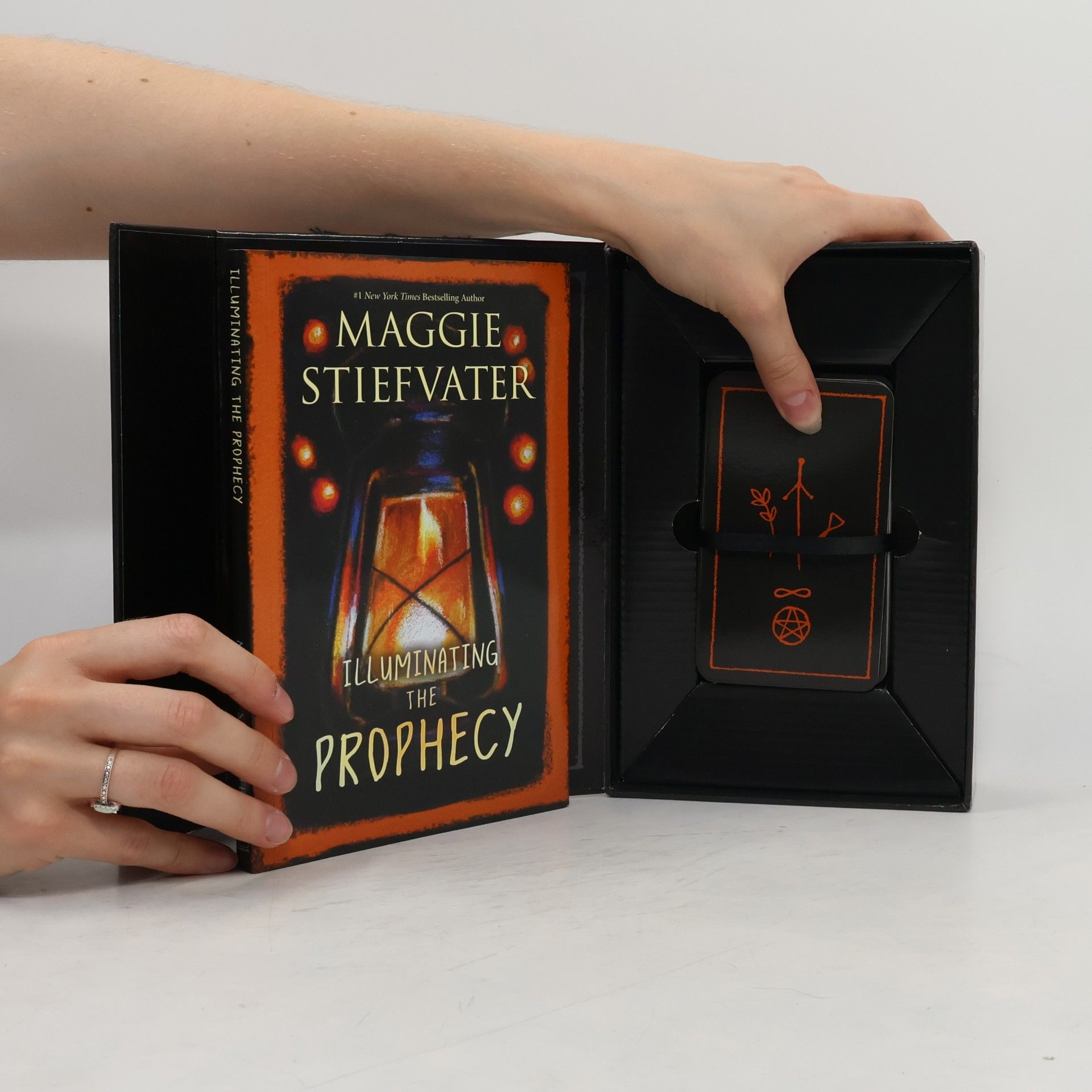 Maggie Stiefvater The Raven's Prophecy Tarot