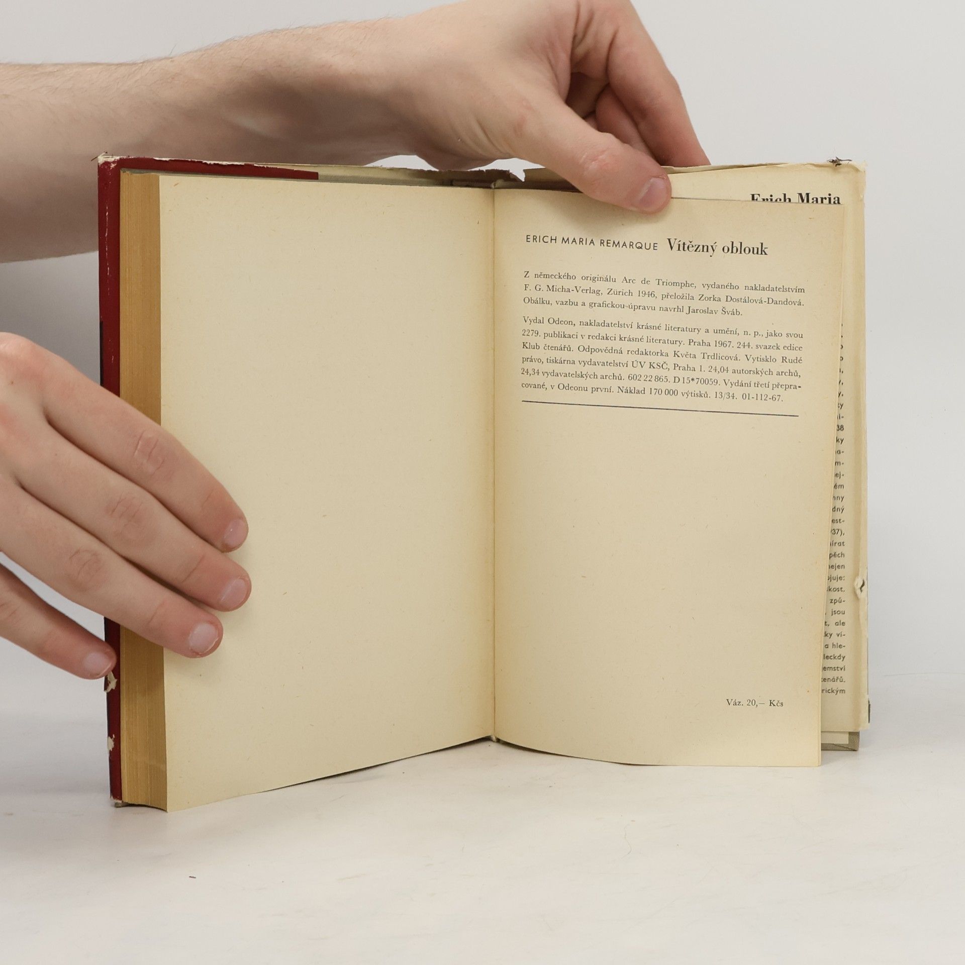 Erich Maria Remarque Vítězný oblouk