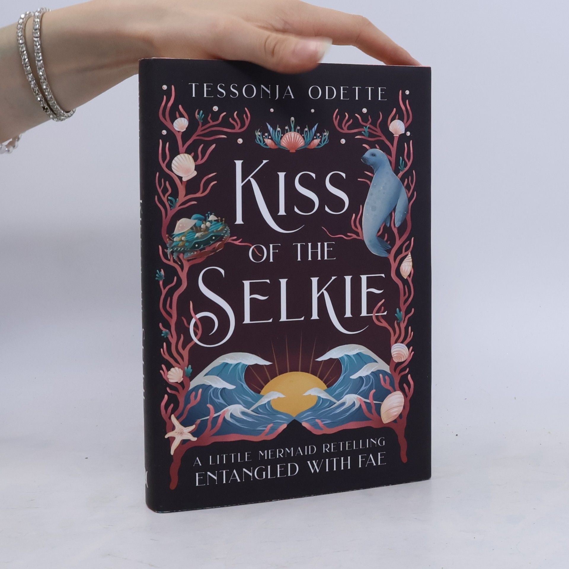 Tessonja Odette Kiss of the Selkie
