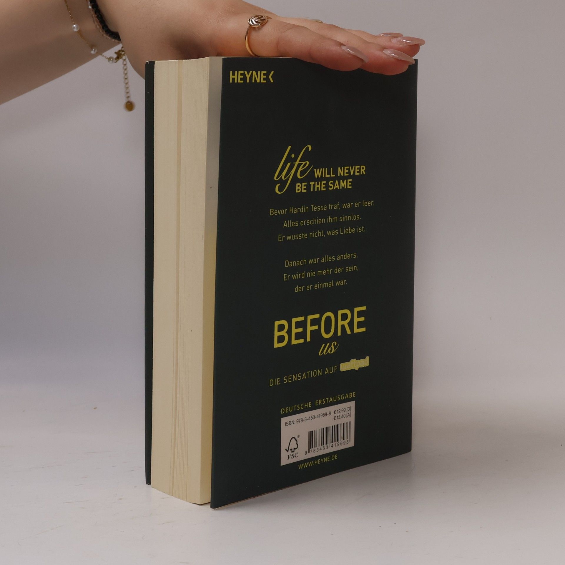 Anna Todd After 5. Before Us