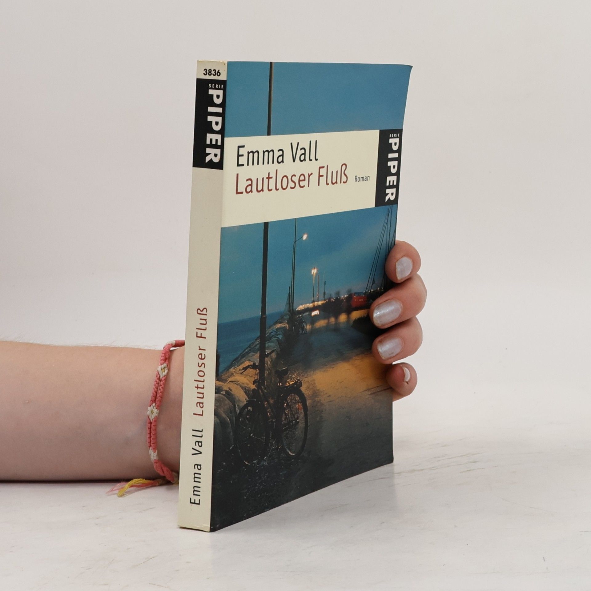 Emma Vall Lautloser Fluß. Roman