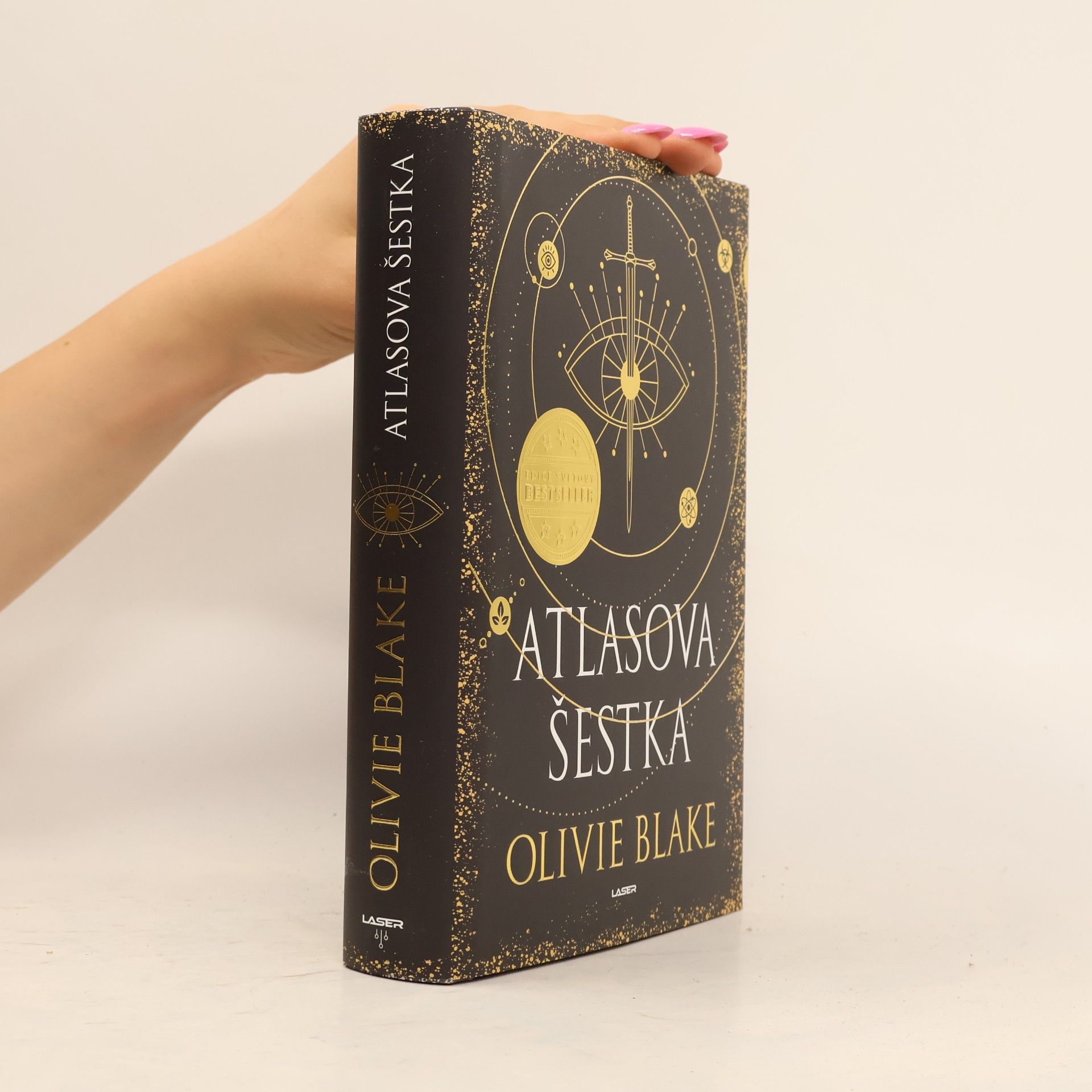 Olivie Blake Atlasova šestka