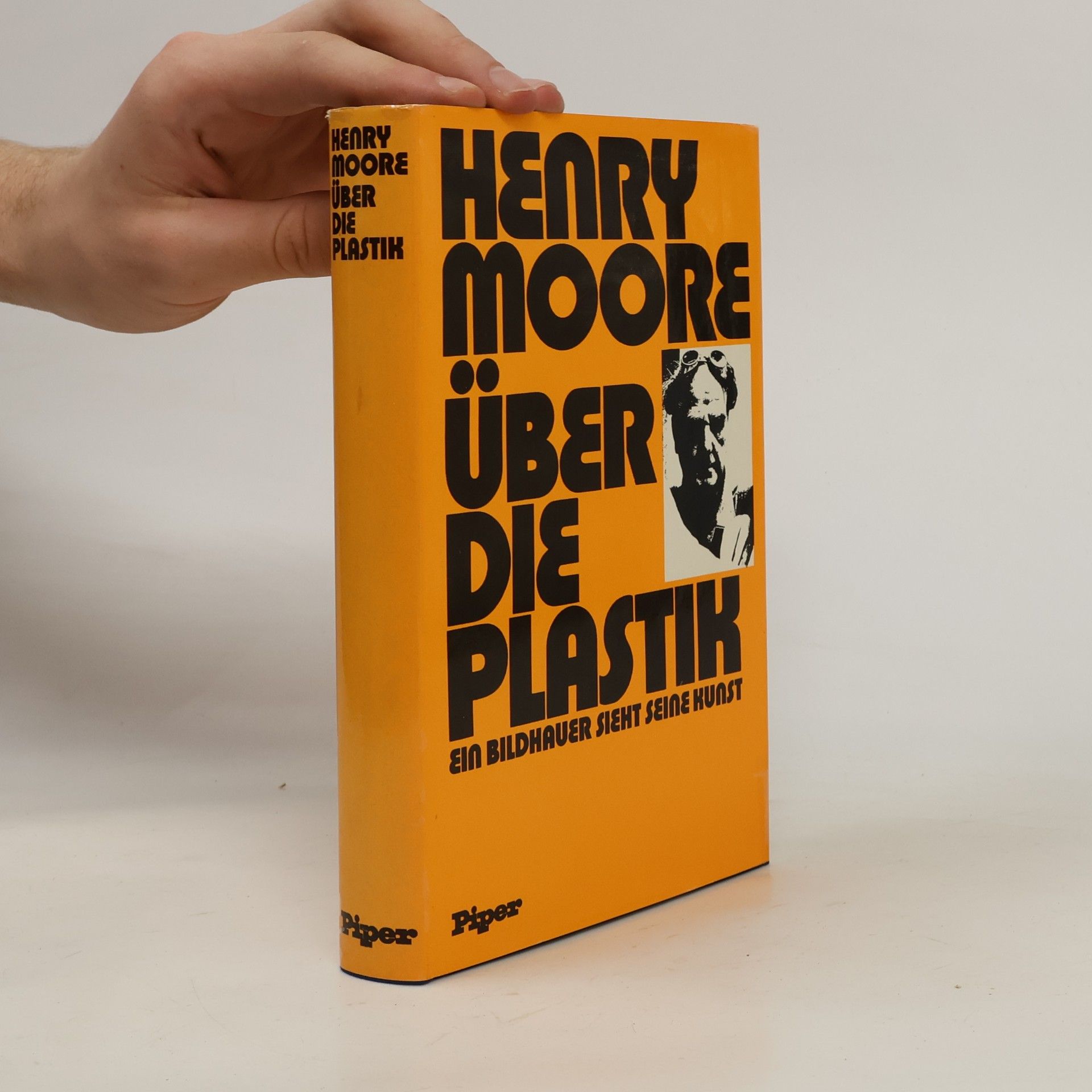 Henry Moore Über die Plastik