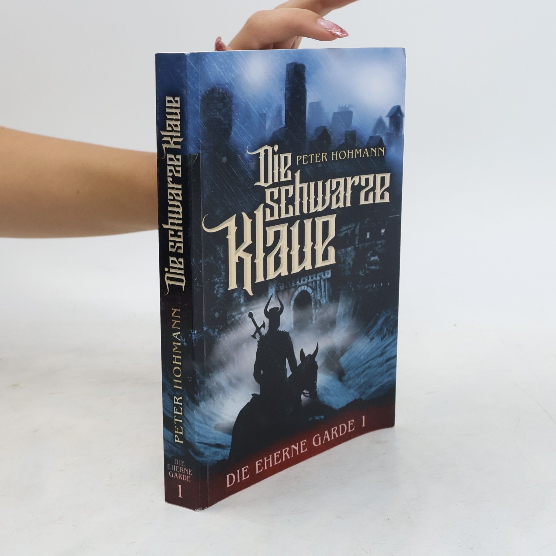 Die Eherne Garde - 1: Die schwarze Klaue