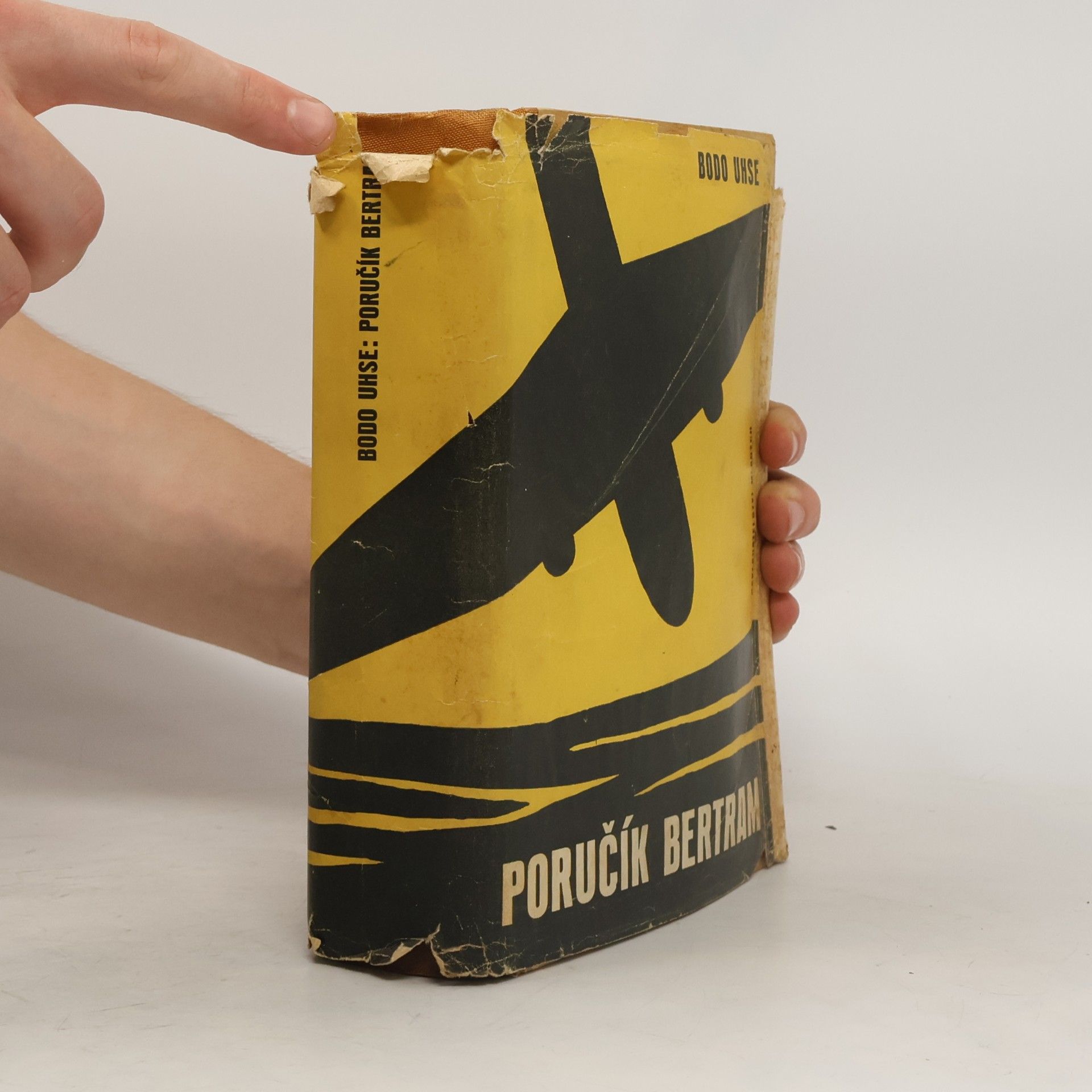 Bodo Uhse Poručík Bertram