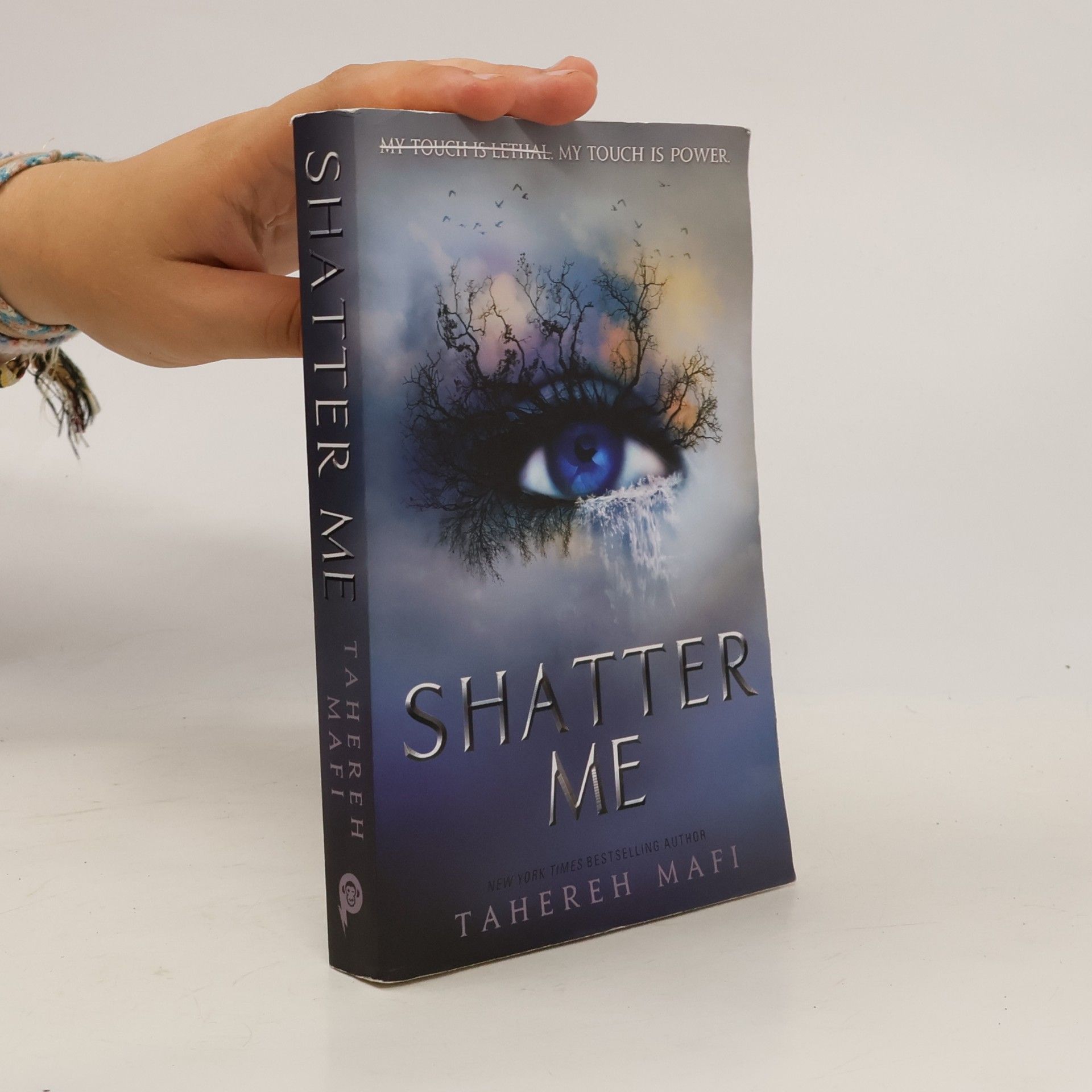 Tahereh Mafi Shatter Me