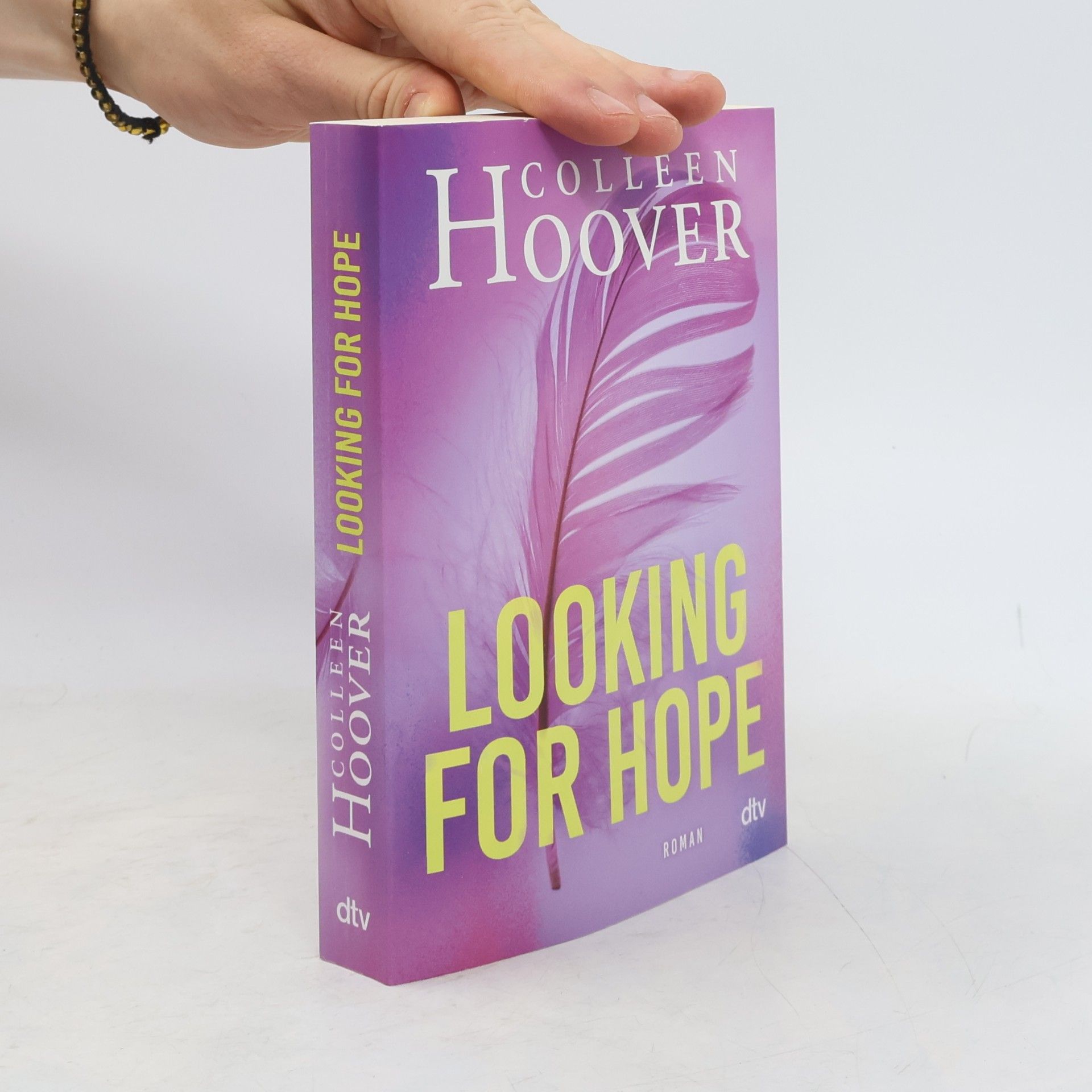 Colleen Hoover Looking for hope