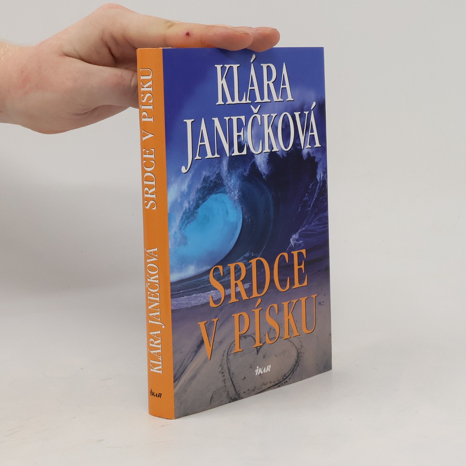 Klára Janečková Srdce v písku