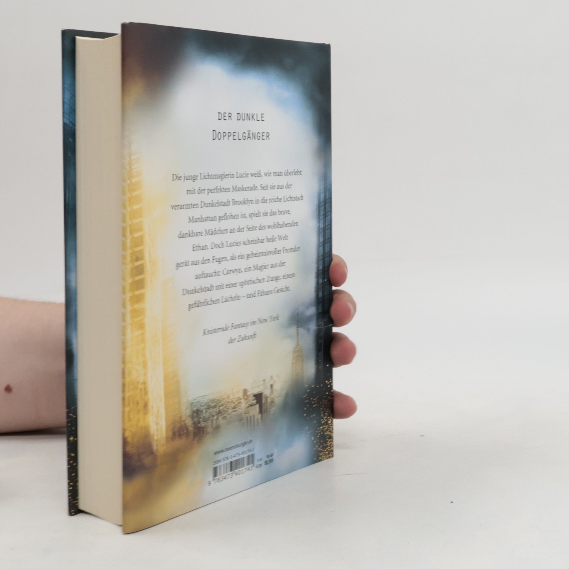 Sarah Rees Brennan Golden Darkness