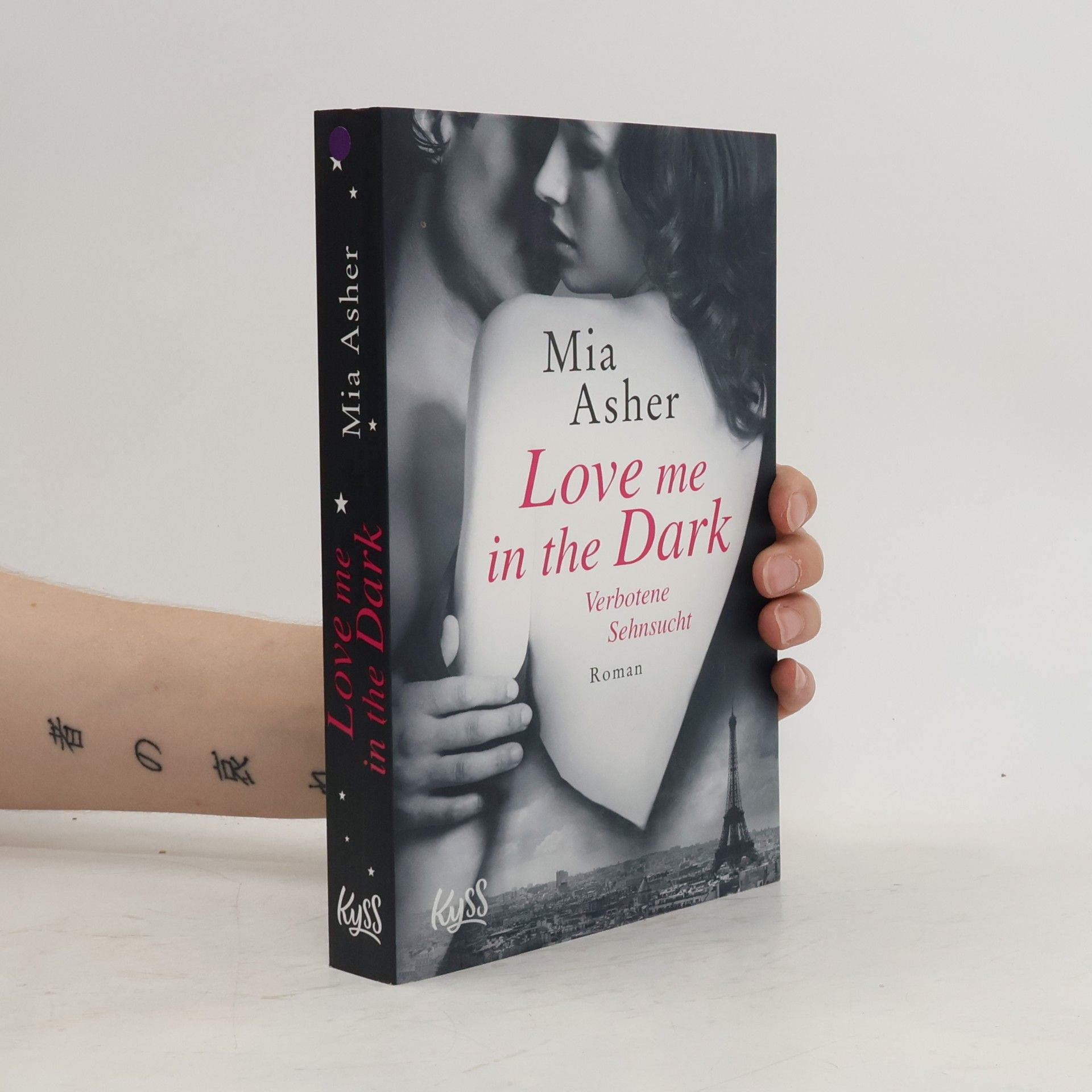 Mia Asher Love me in the dark – verbotene Sehnsucht
