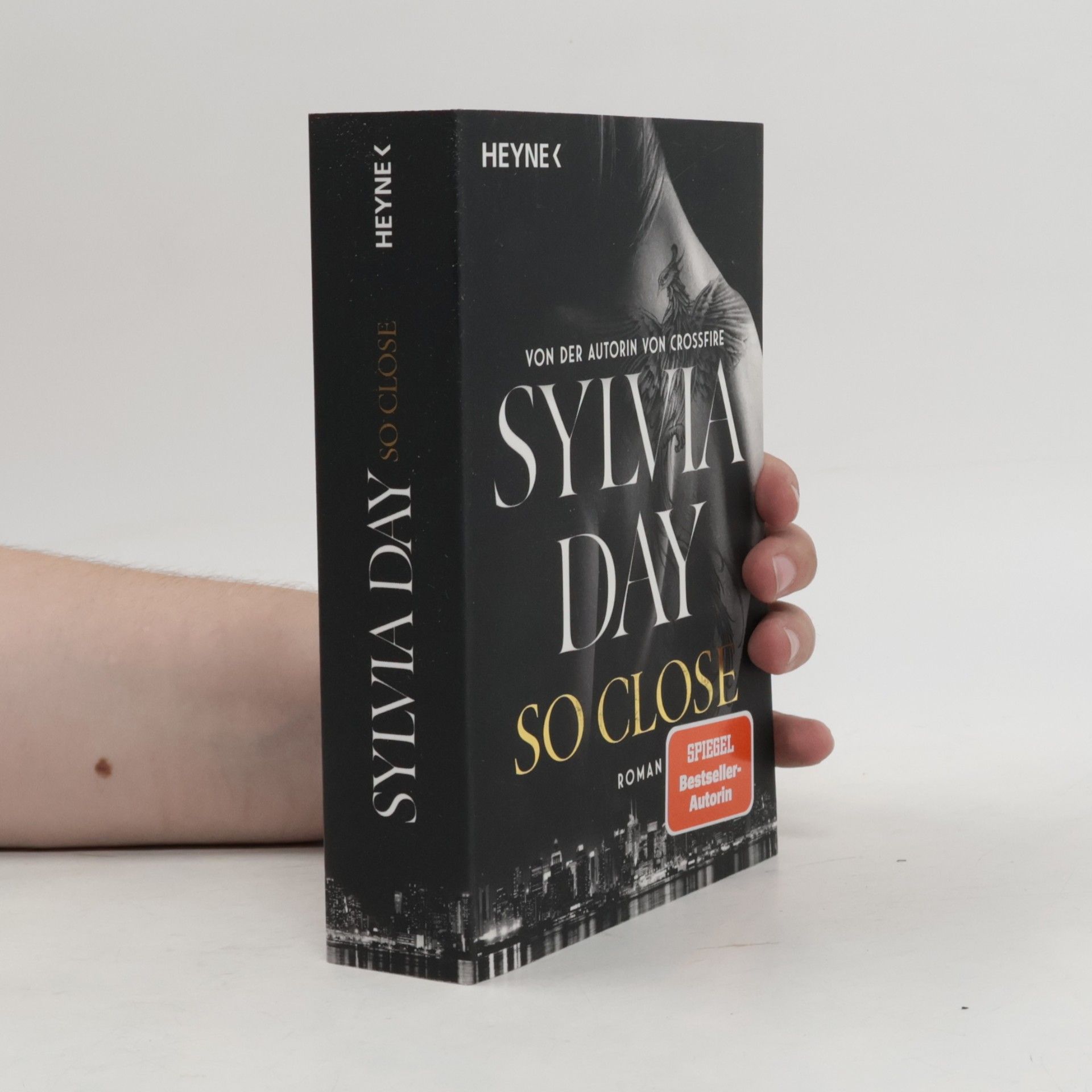 Sylvia Day So close