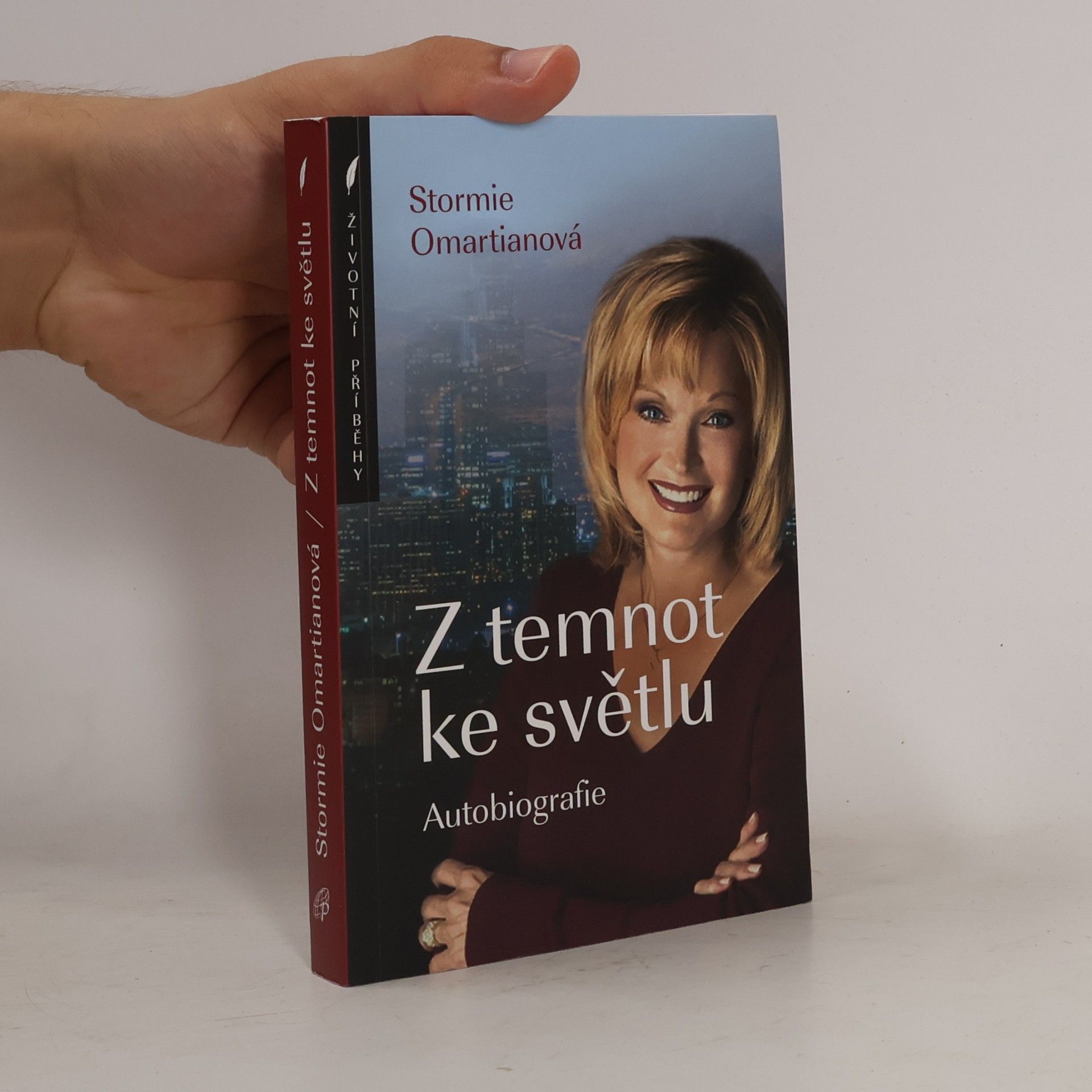 Stormie Omartian Z temnot ke světlu