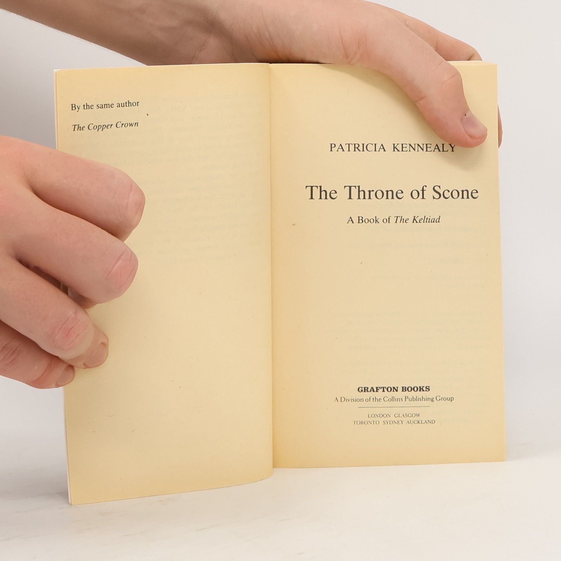 Patricia Kennealy The Keltiad: The Throne of Scone