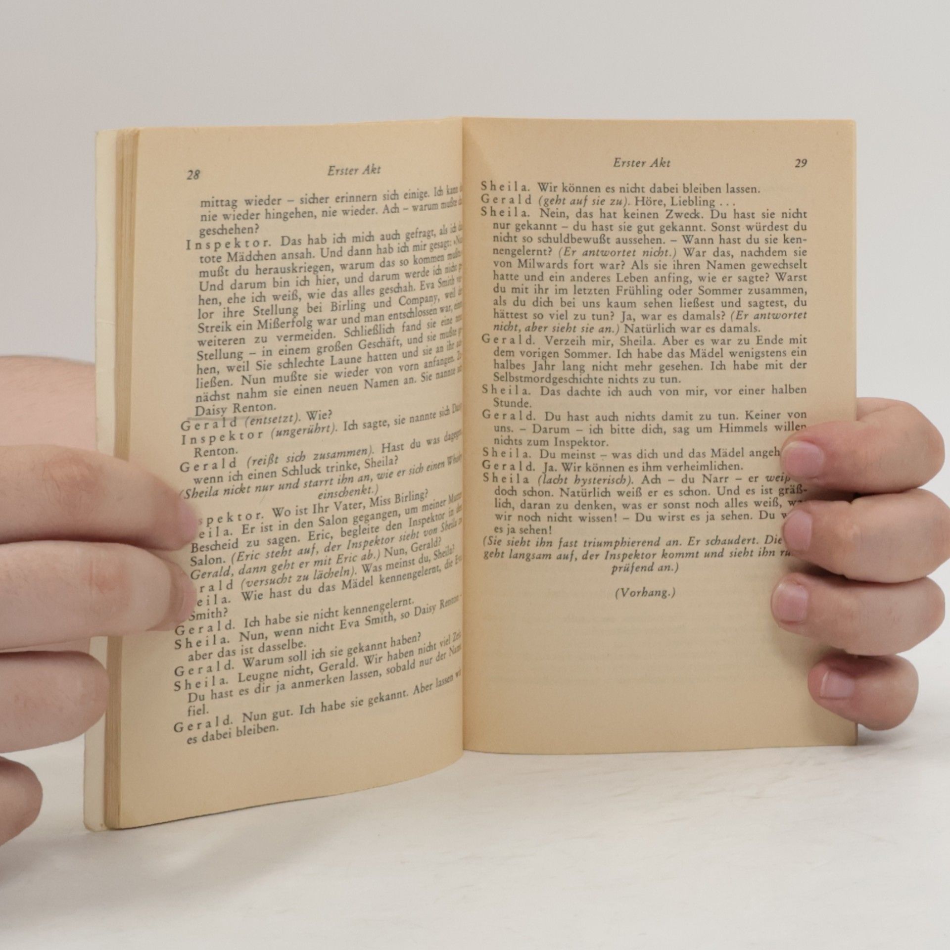 J. B. Priestley Ein Inspektor kommt