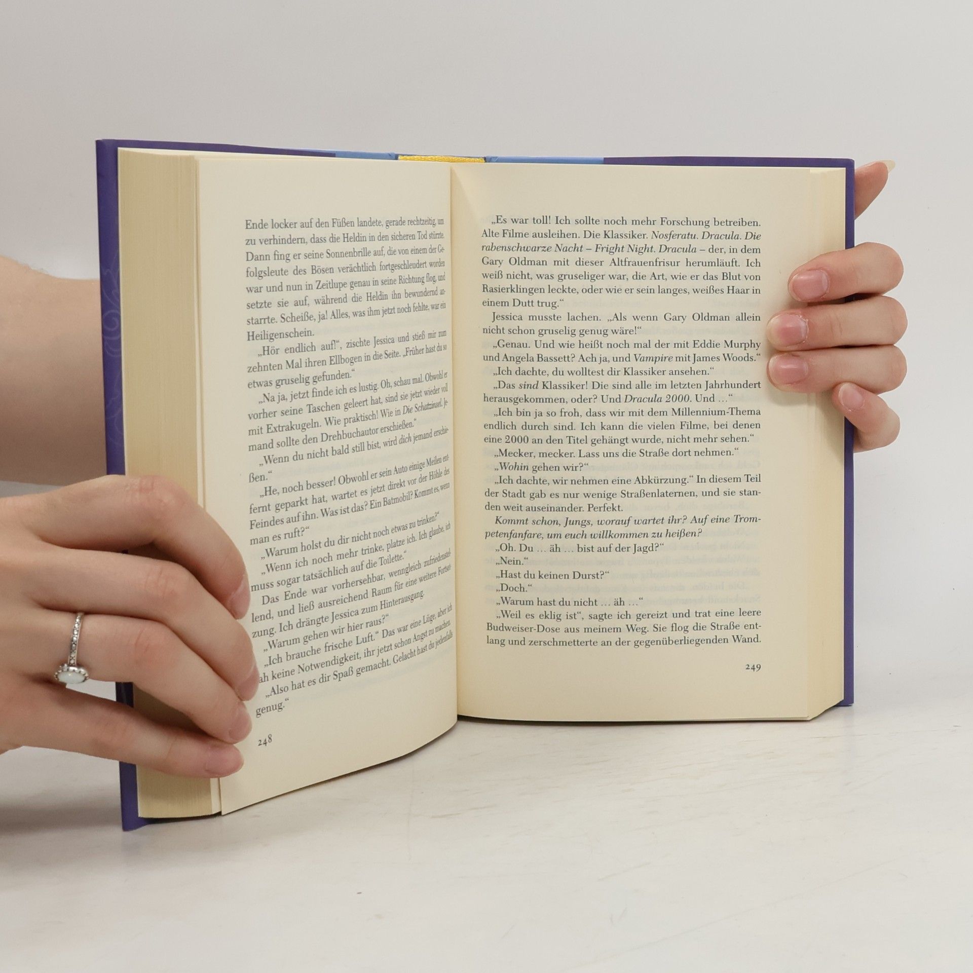 MaryJanice Davidson Weiblich, ledig, untot