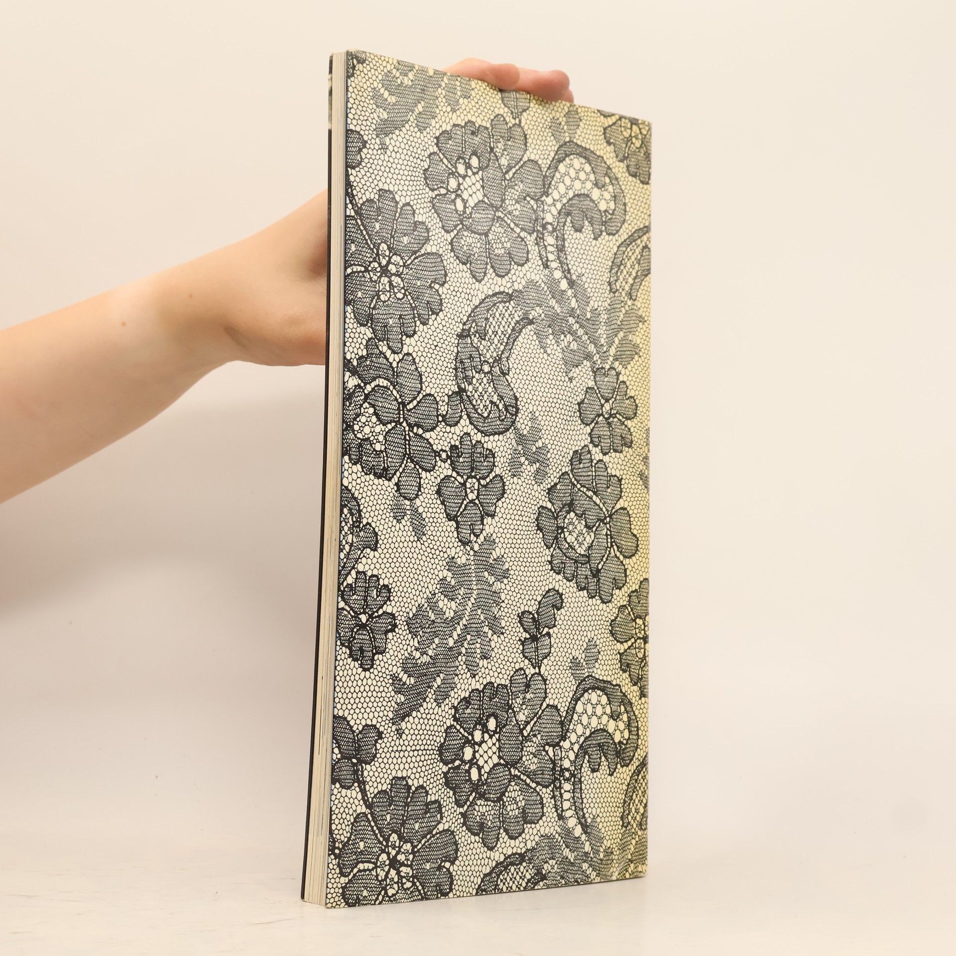 Collectif d'auteurs Marcel Rochas: Mode 1925-1955, 30 ans d'Elegance et de Creations
