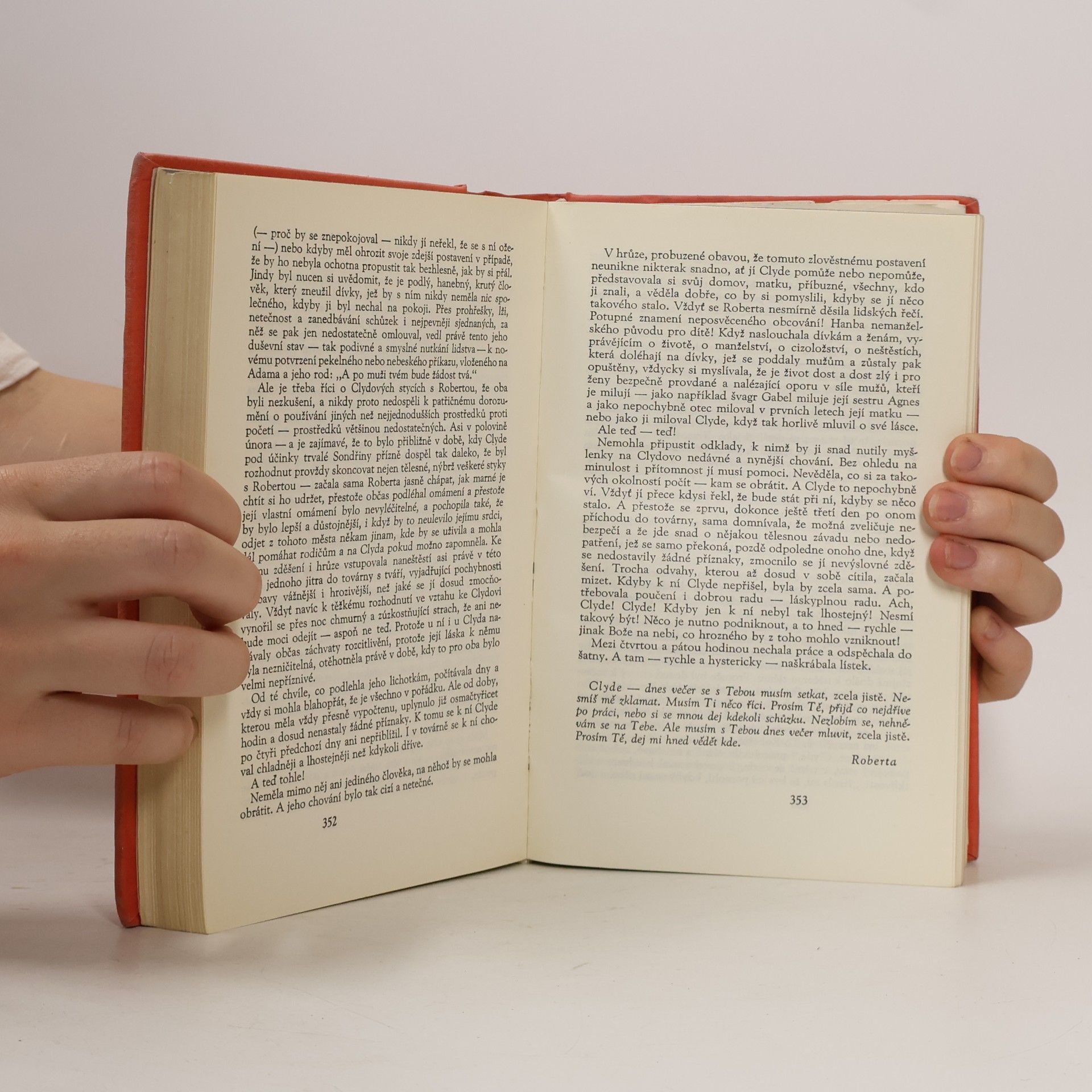 Theodore Dreiser Americká tragédie