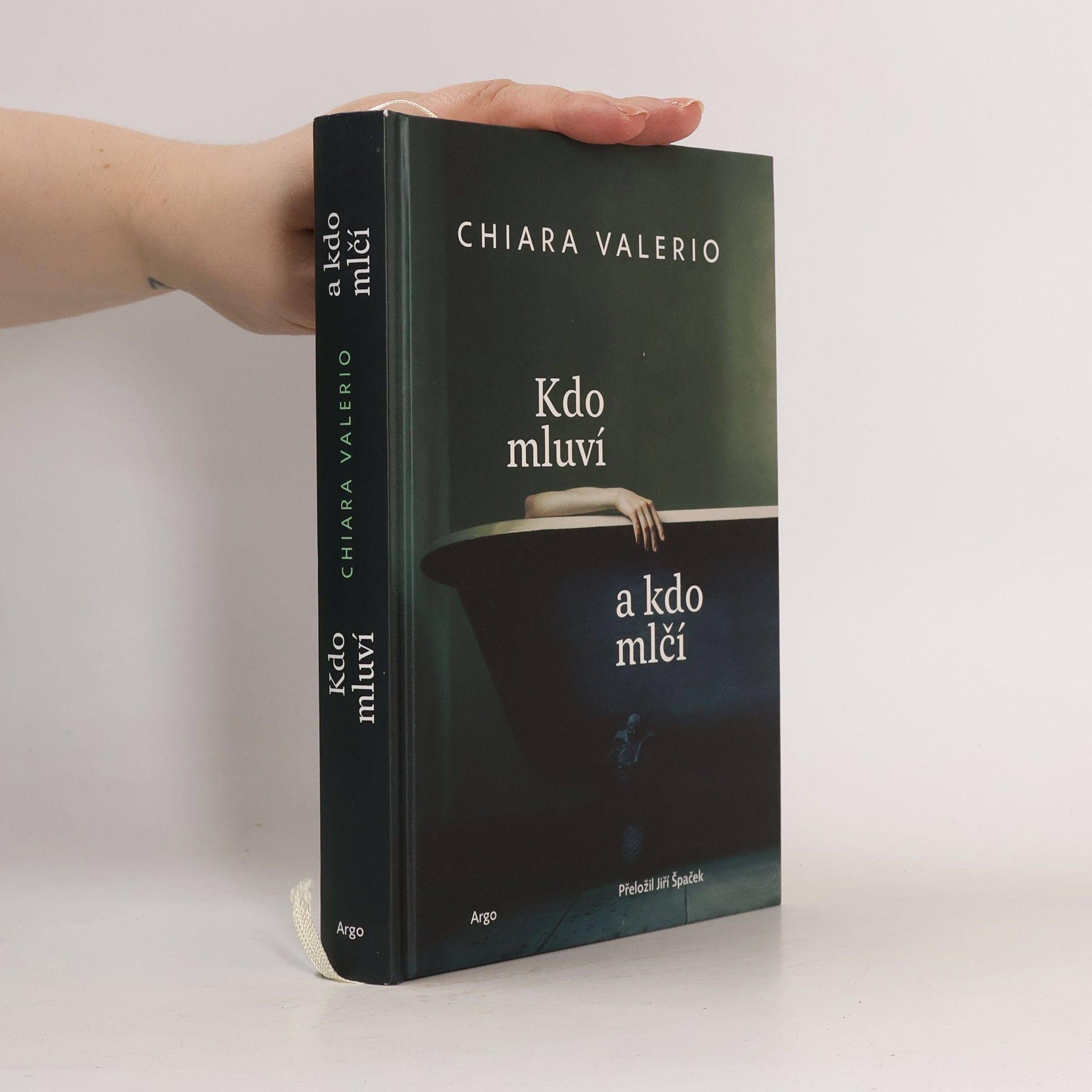 Chiara Valerio Kdo mluví a kdo mlčí