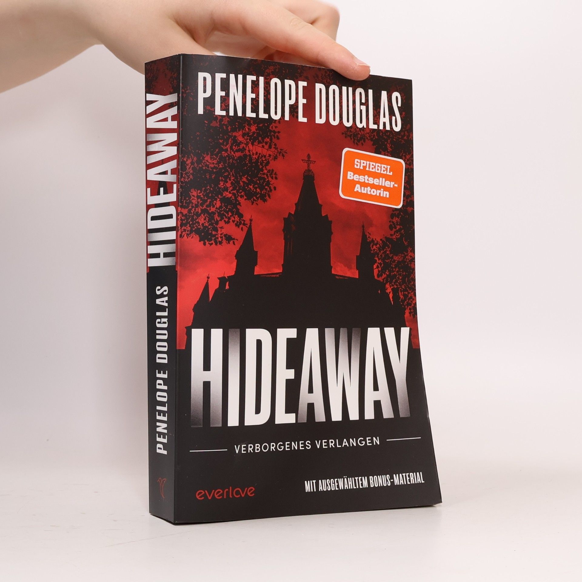 Penelope Douglas Hideaway - Verborgenes Verlangen / Devil’s Night Bd.2