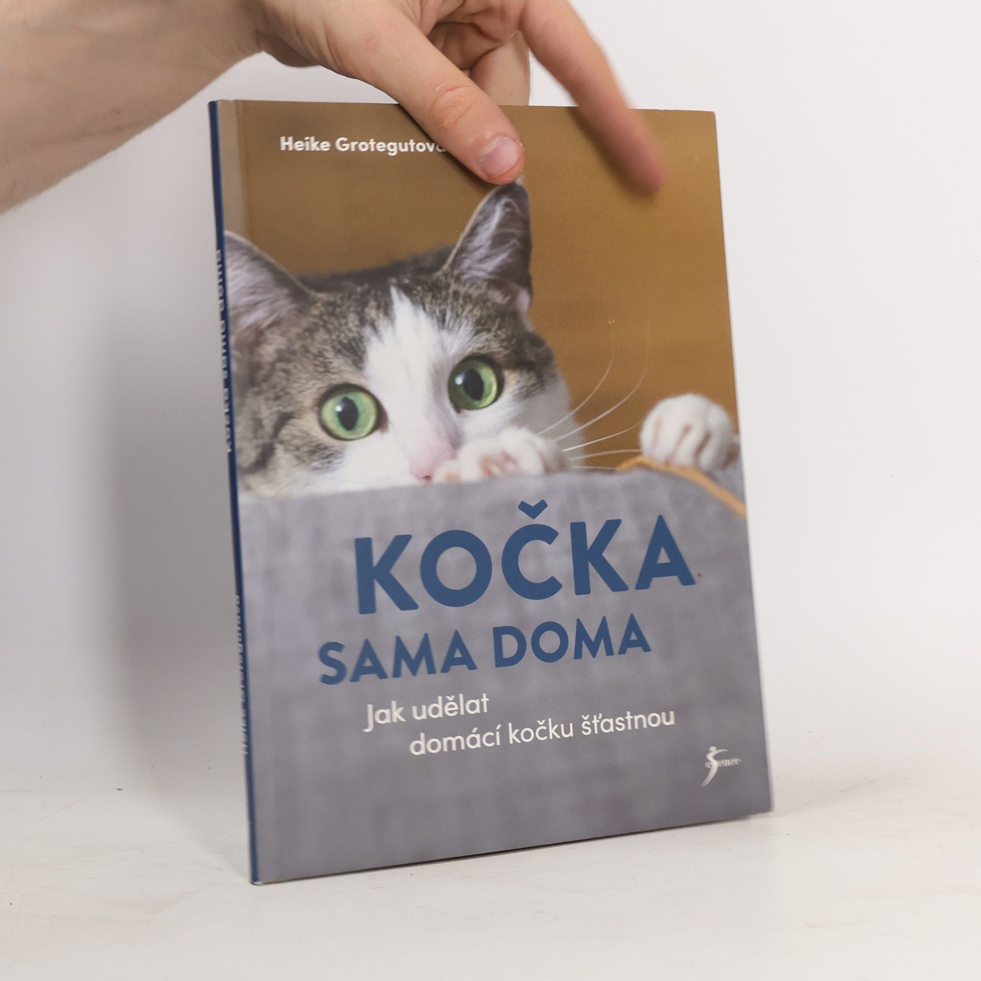 Heike Grotegut Kočka sama doma