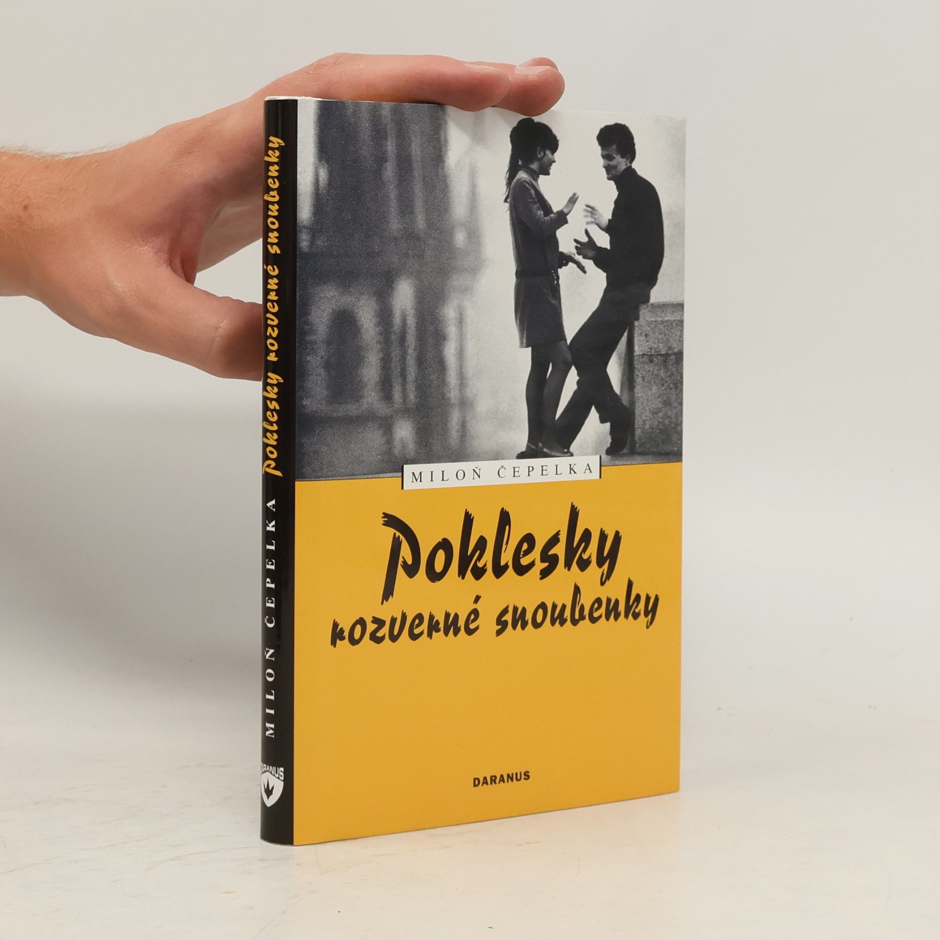 Poklesky rozverné snoubenky
