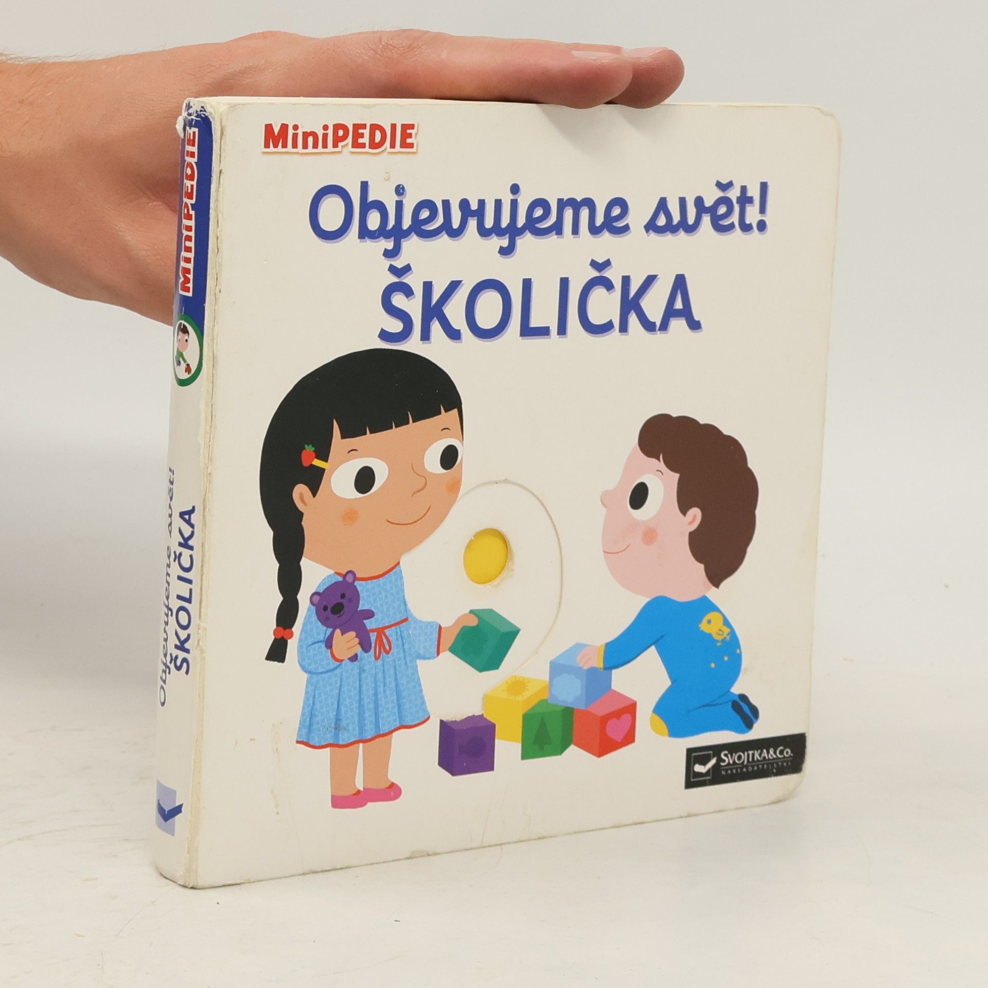 Nathalie Choux Objevujeme svět! Školička