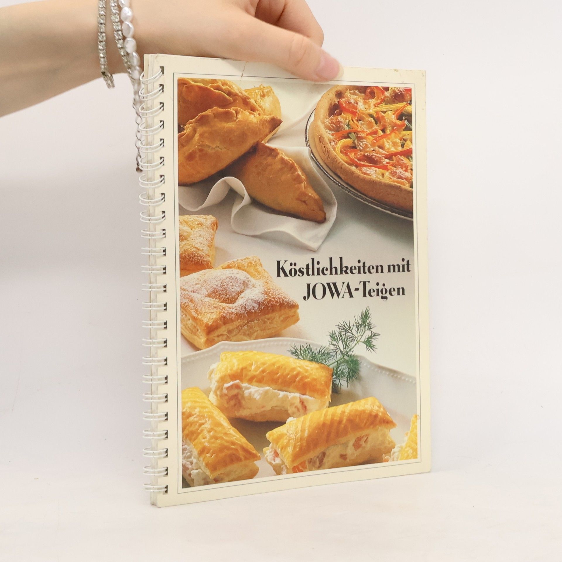 Charlotte Diener Köstlichkeiten mit JOWA-Teigen