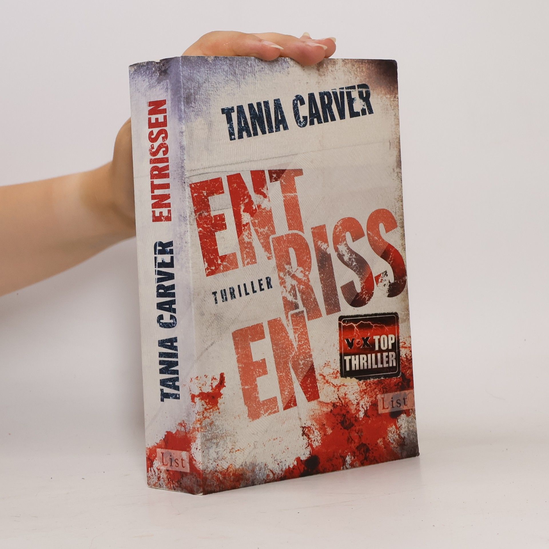 Tania Carver Entrissen