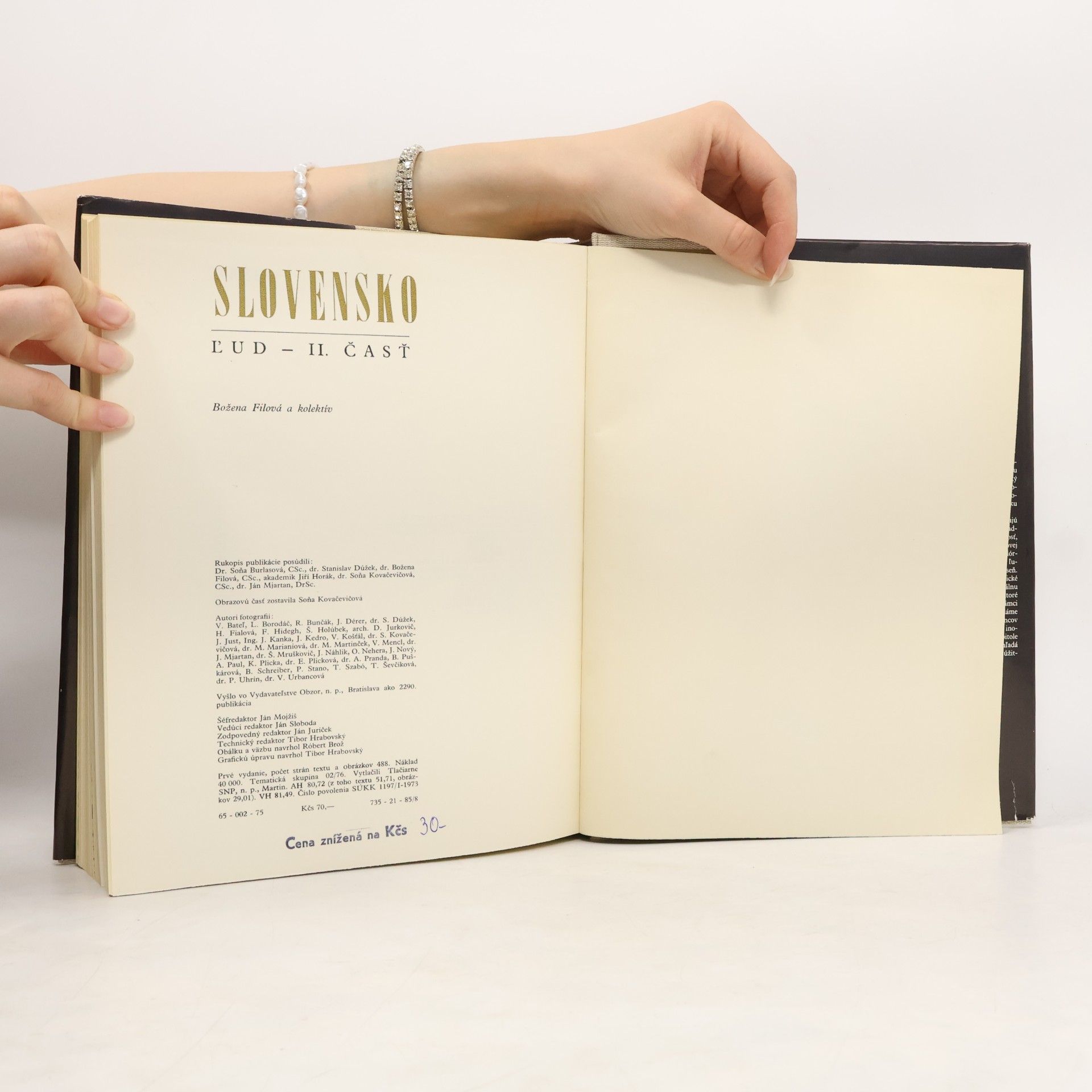 Collectif d'auteurs Slovensko. Ľud - II. časť