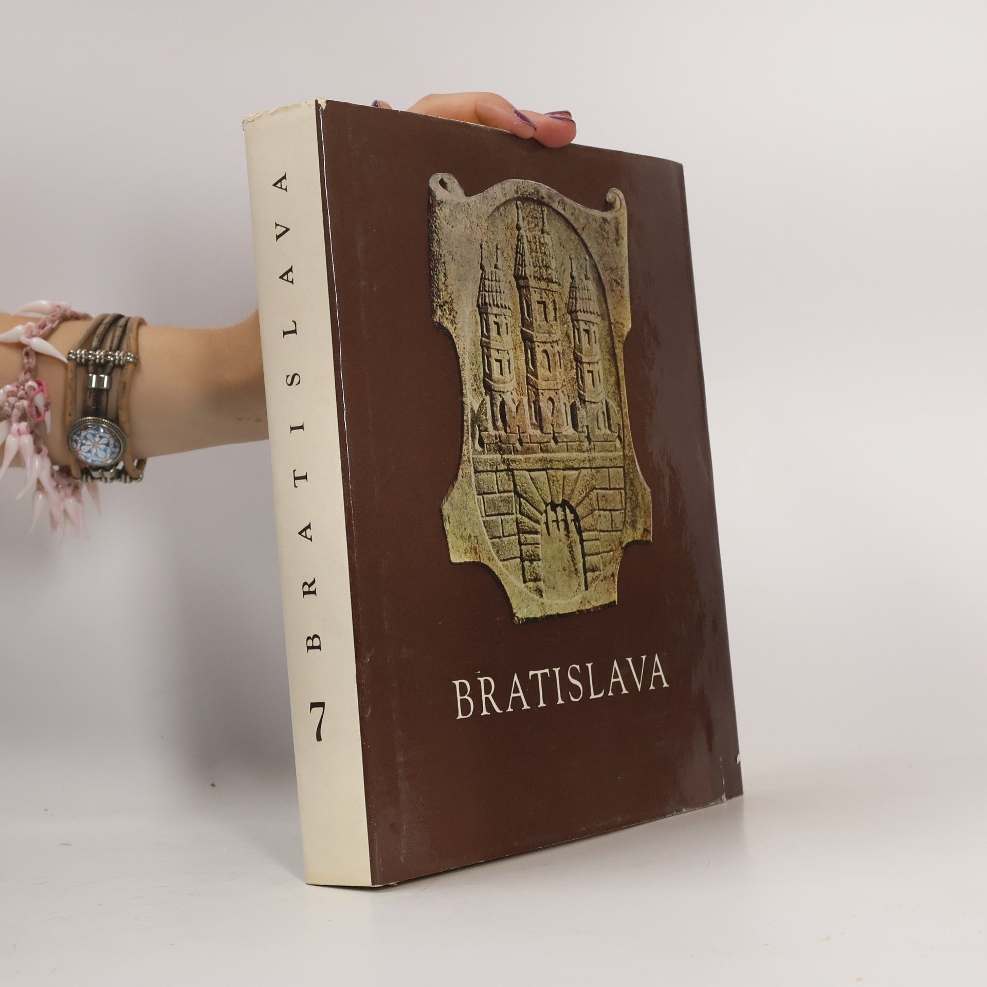 Kolektív autorov Bratislava 7.
