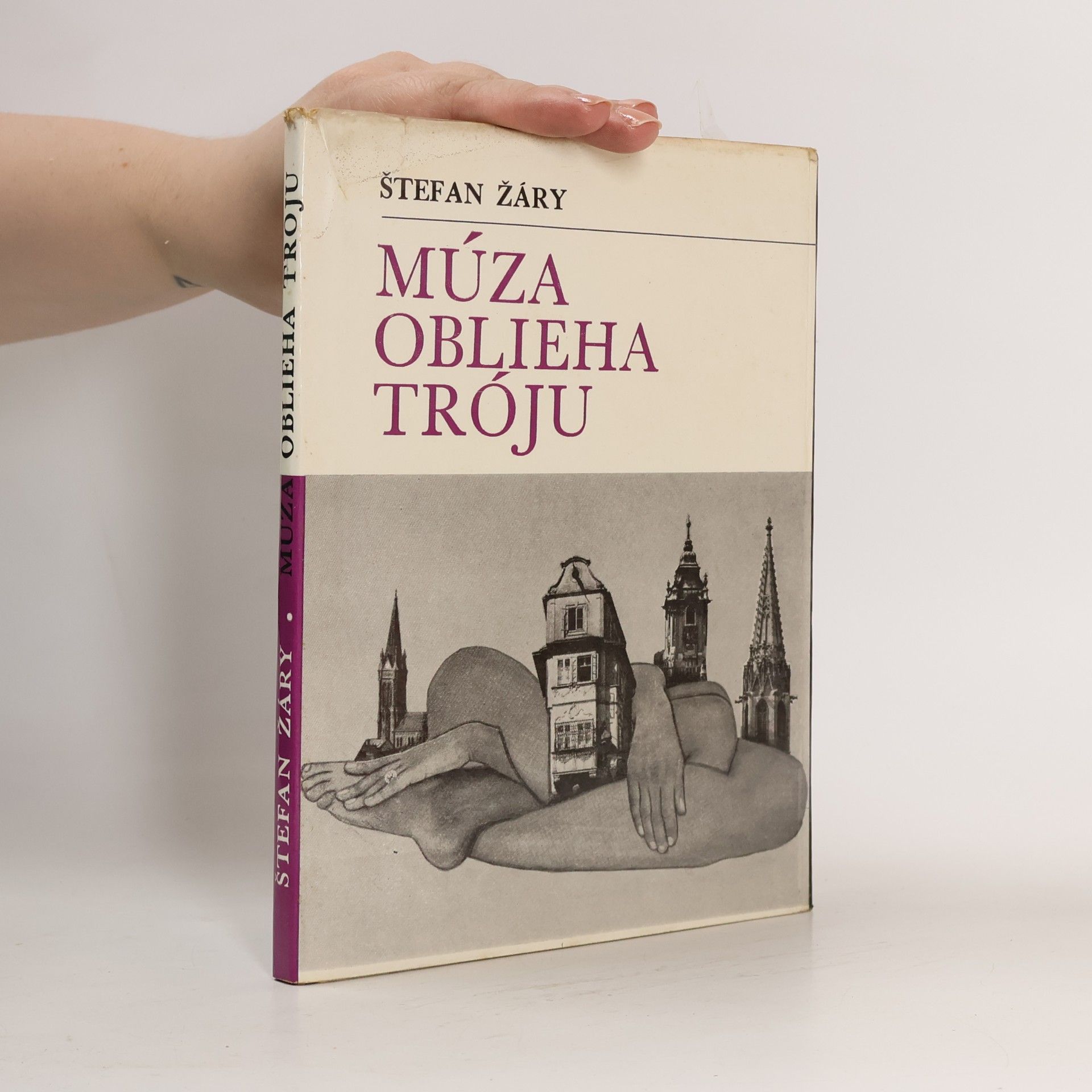 Múza oblieha Tróju