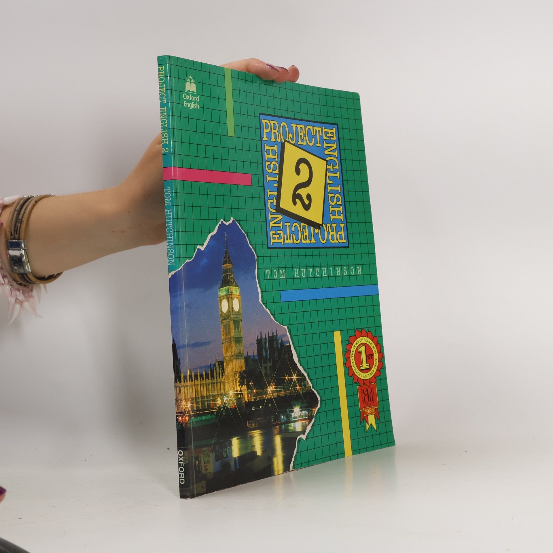 Tom Hutchinson Project English 2: Student's book