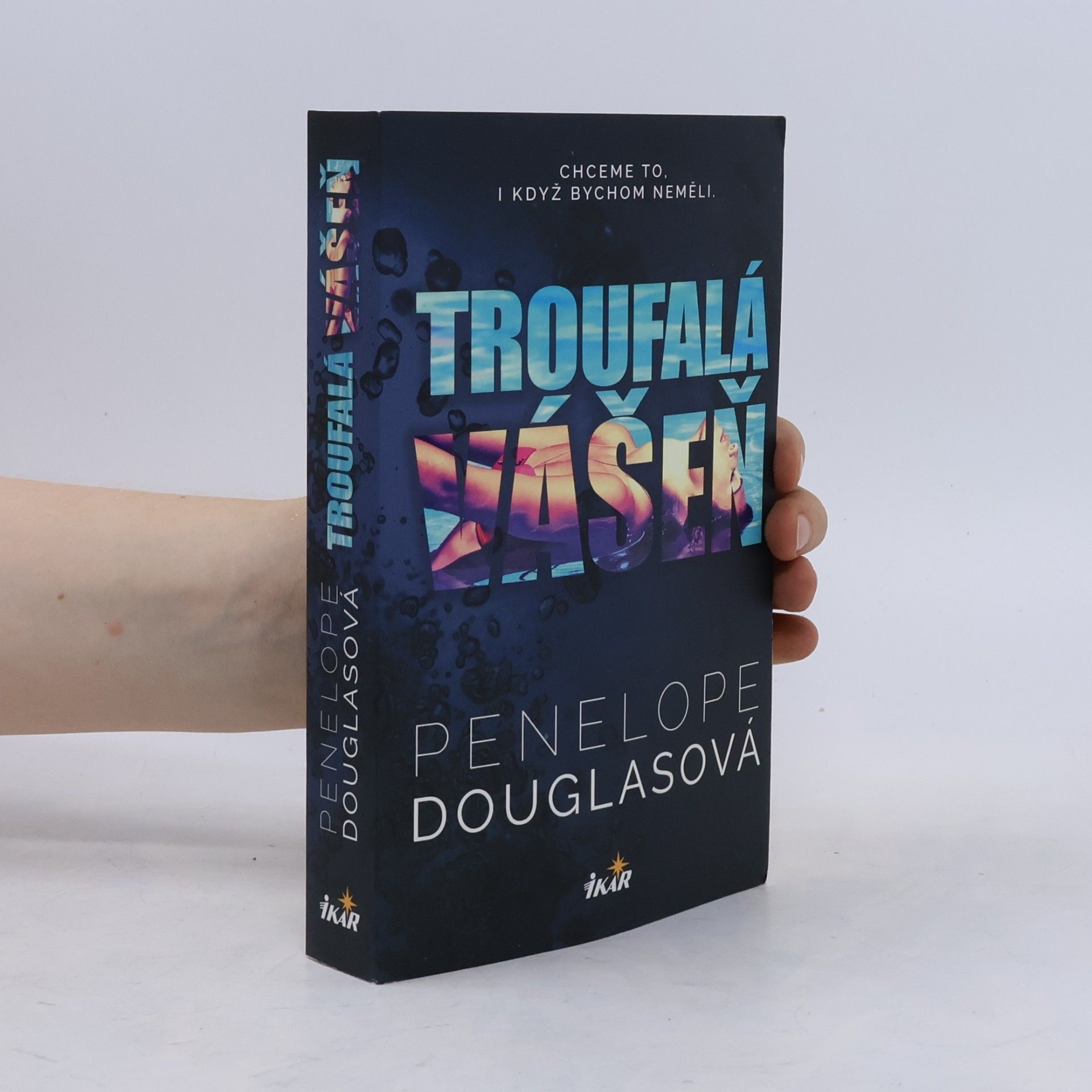 Penelope Douglas Troufalá vášeň