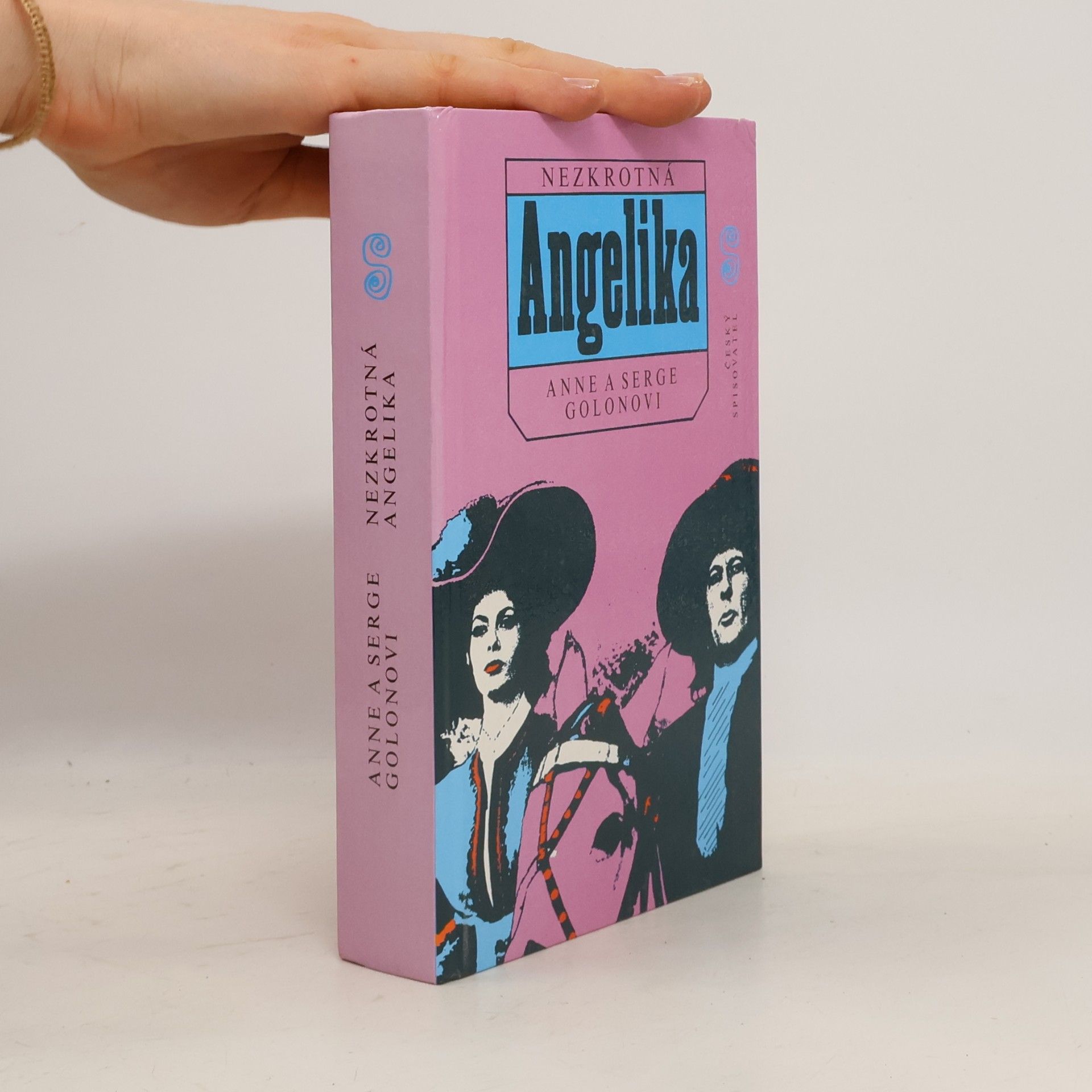Anne Golon Nezkrotná Angelika