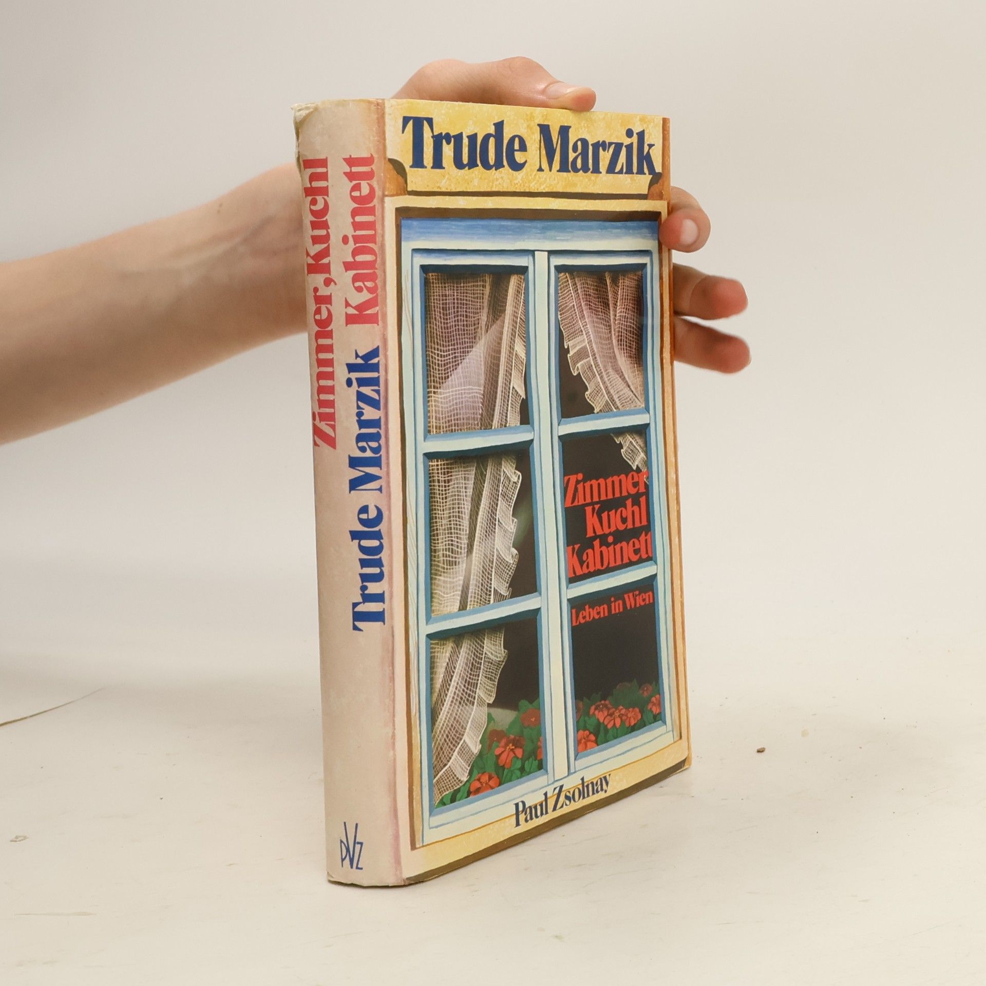 Trude Marzik Zimmer, Kuchl, Kabinett
