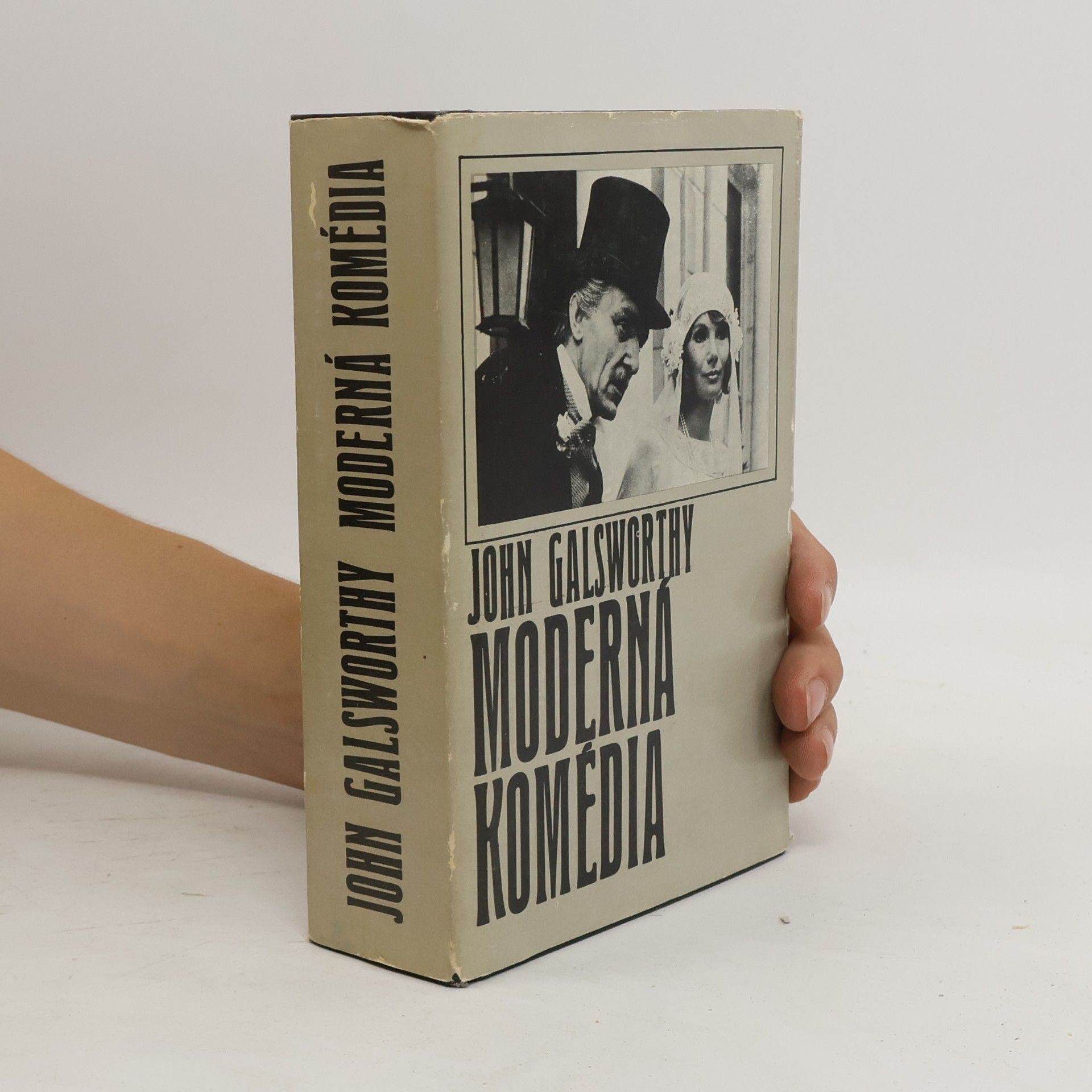 John Galsworthy Moderná komédia