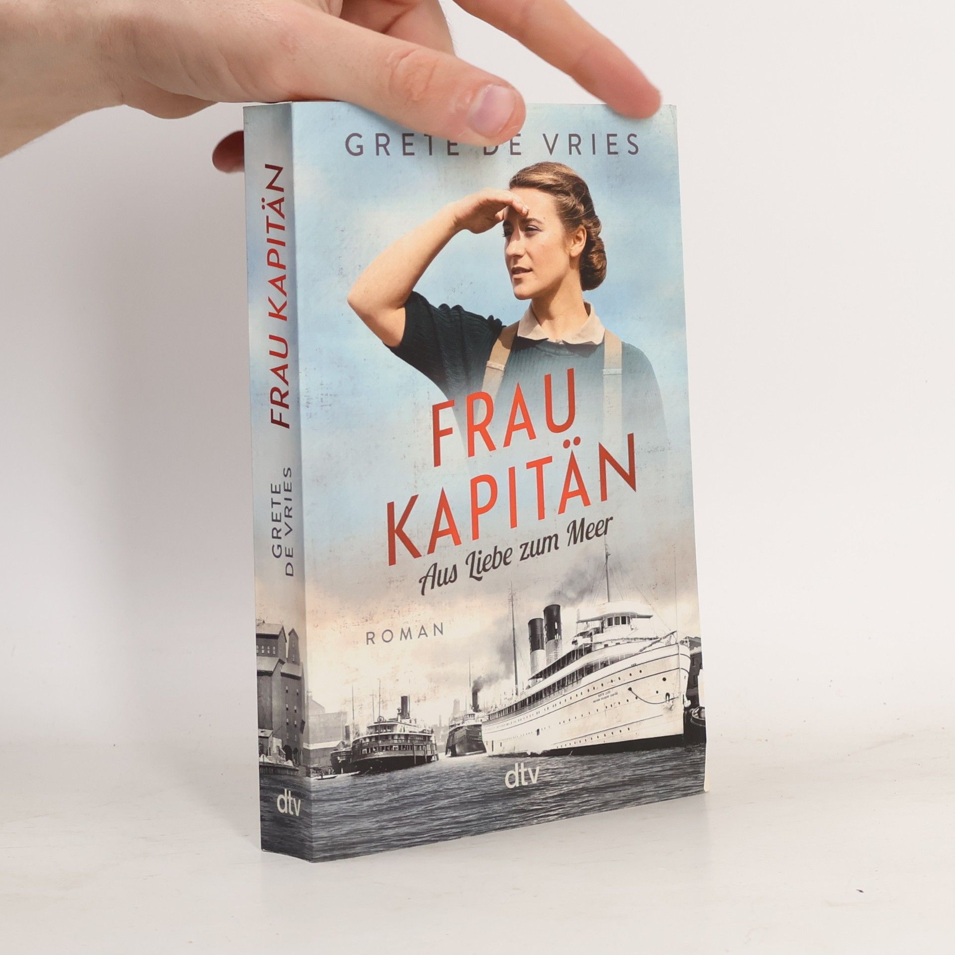 Grete de Vries Frau Kapitän