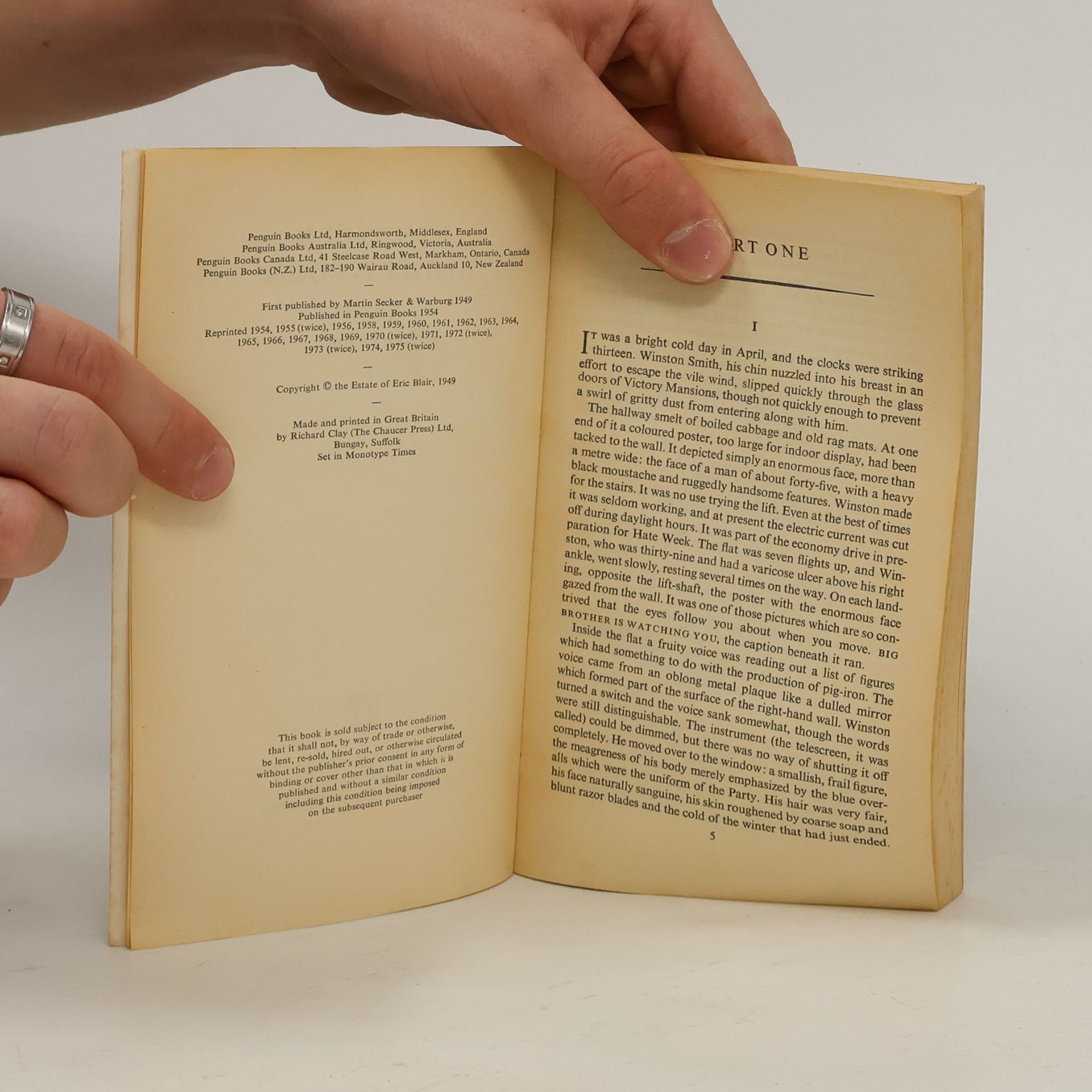 George Orwell Nineteen Eighty-Four